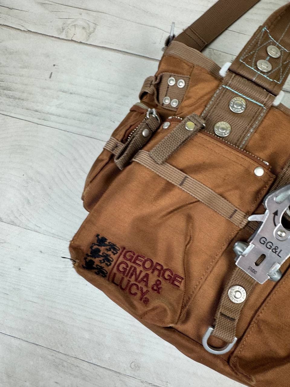 George Gina & Lucy Vintage George Gina & Lucy 6IX Shoulers Bag GGL Size ONE SIZE - 5 Thumbnail