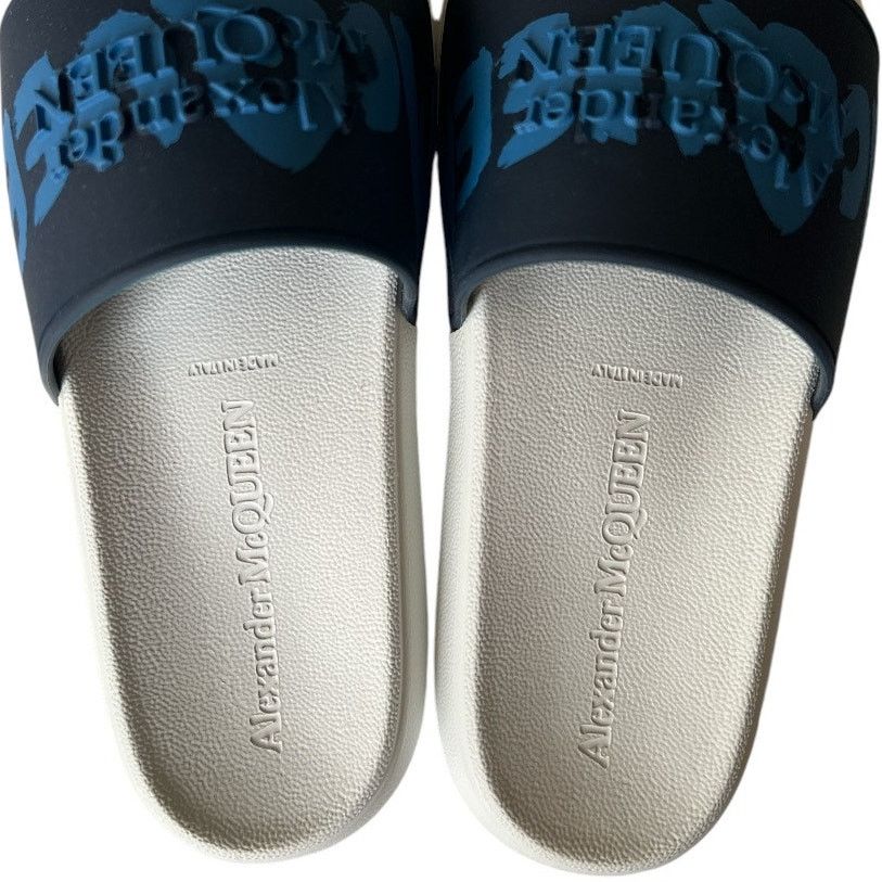 Alexander McQueen ALEXANDER MCQUEEN Navy Debossed Slide Sandals IT36.5/US6.5 Size US 6.5 / IT 36.5 - 9 Thumbnail