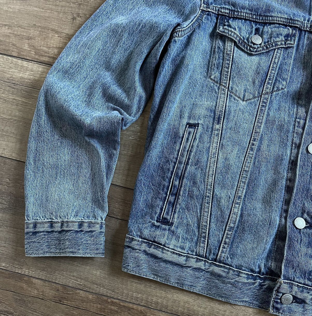 Levi's Levi’s Washed Blue Denim Trucker Jacket Size US M / EU 48-50 / 2 - 5 Thumbnail