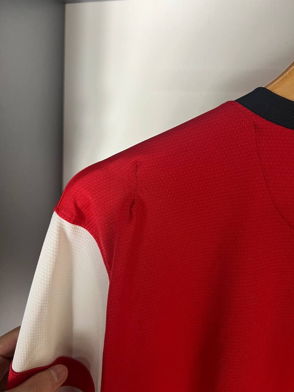 Nike VINTAGE NIKE FC ARSENAL LONDON ENGLAND SOCCER JERSEY RETRO Size US M / EU 48-50 / 2 - 9 Thumbnail