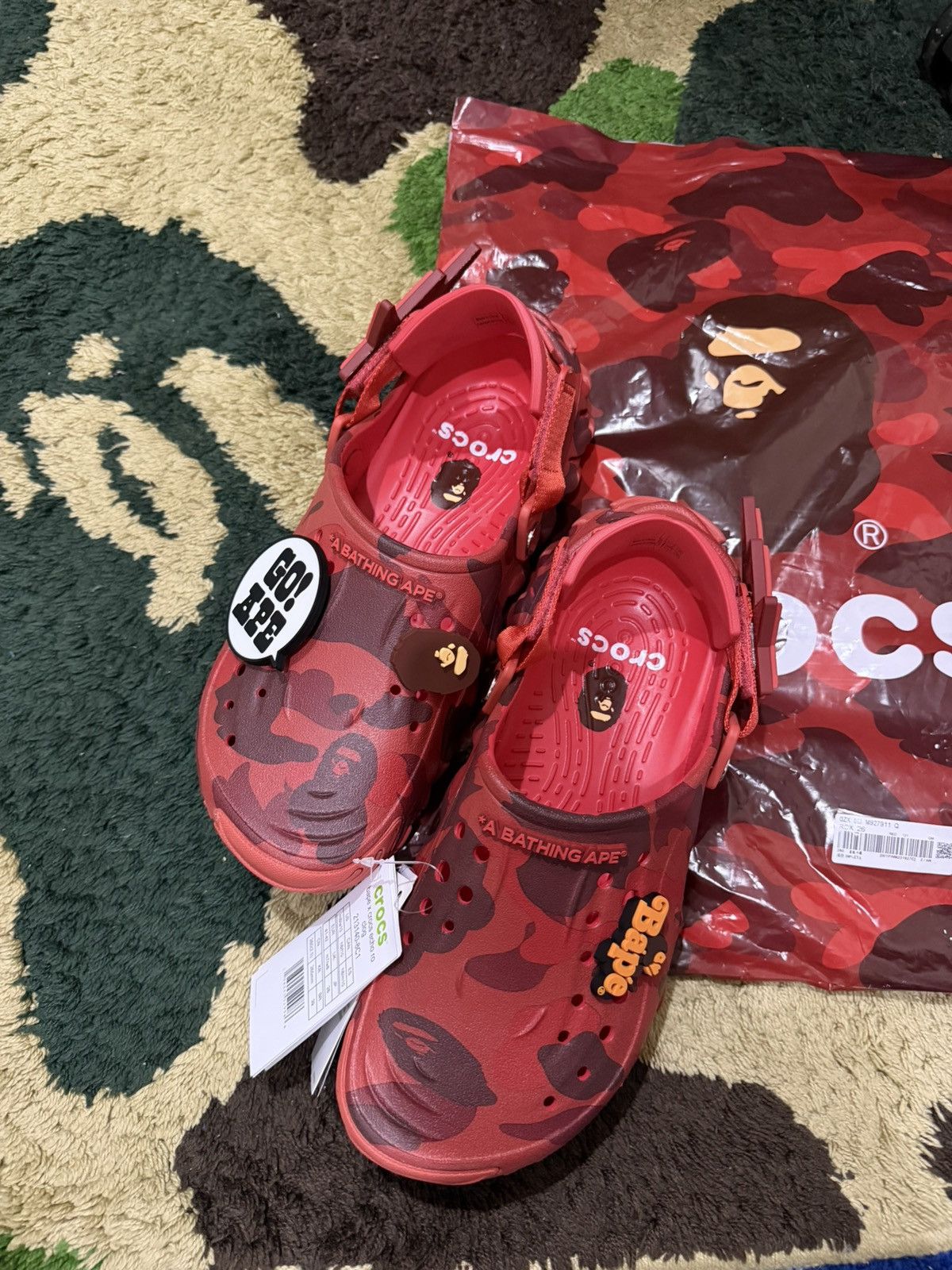 Bape × Crocs Bape x Crocs Uk7 fit Uk8 Size US 7 / EU 40 - 1 Thumbnail