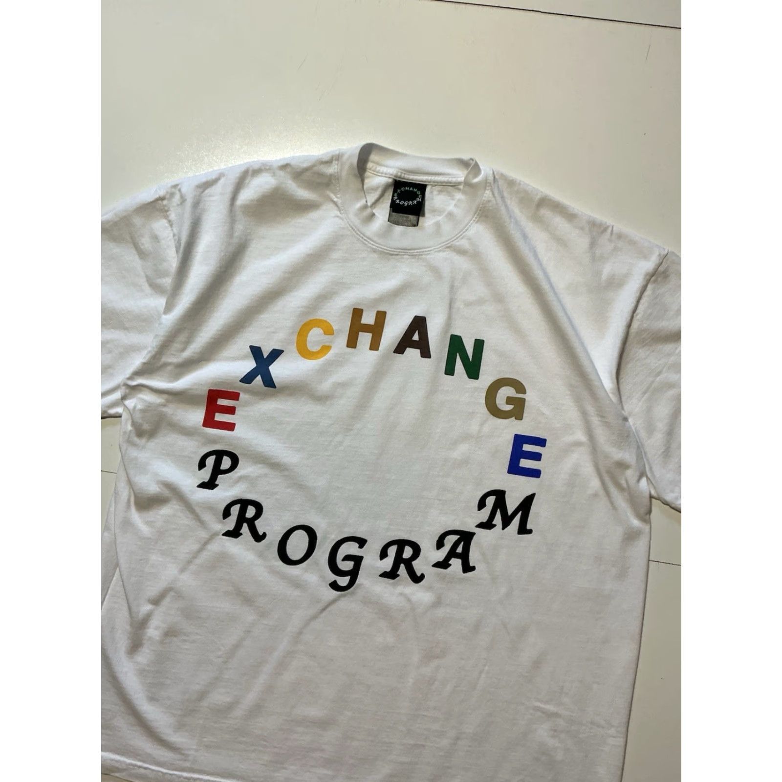 Market VINTAGE Exchange Program Dover Street Market Graphic Made In USA S/S White Crewneck T-Shirt XL Mens Size US XL / EU 56 / 4 - 3 Thumbnail