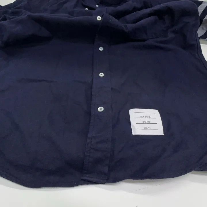 Thom Browne Thom Browne Classic Long Sleeve Shirt with Stripe -2507 Size US S / EU 44-46 / 1 - 5 Thumbnail
