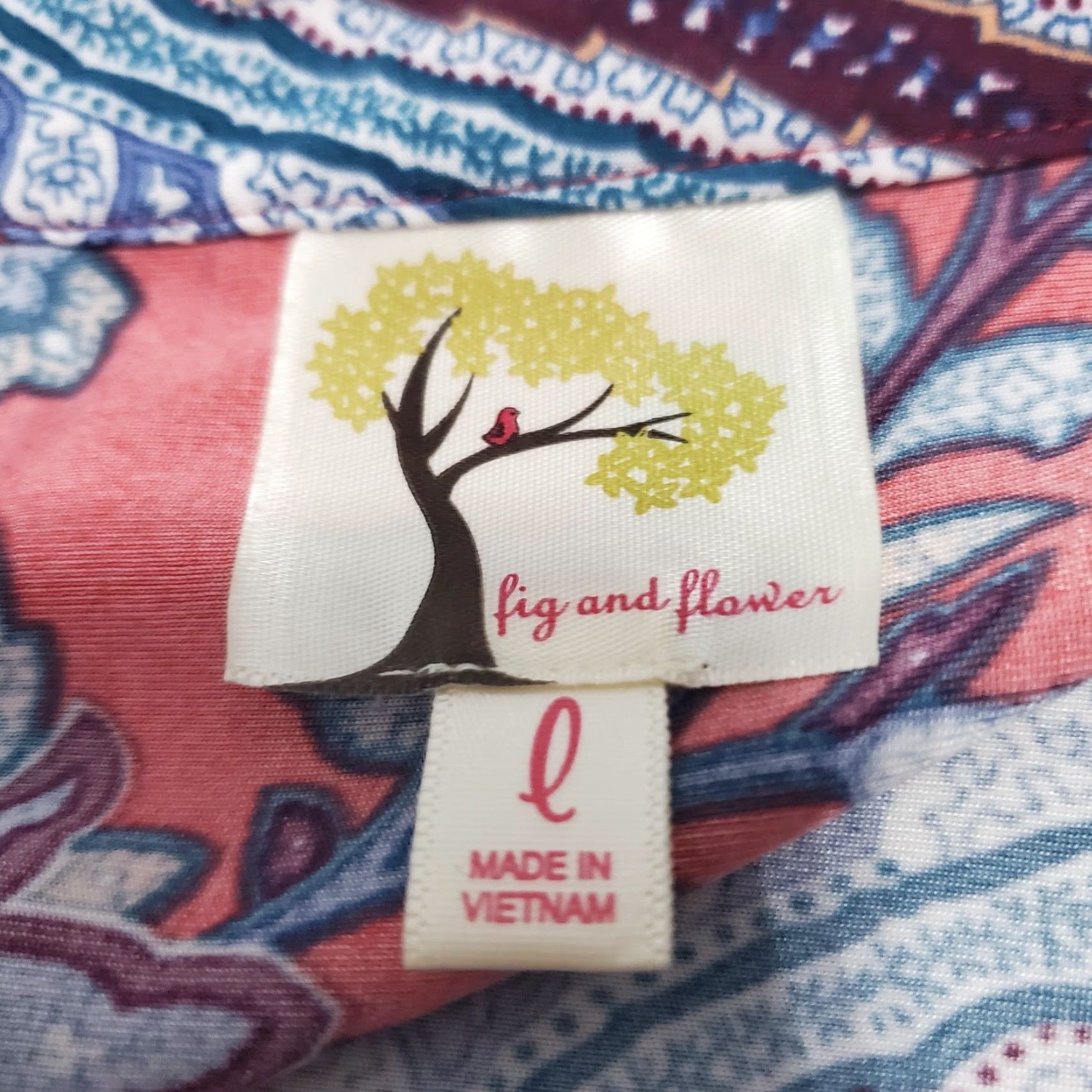 Vintage Fig and Flower Blouse Women L Red Floral Paisley Pleated V Neck Button Up Boho Tunic Red Boho Women's Shirt Size L / US 10 / IT 46 - 3 Thumbnail