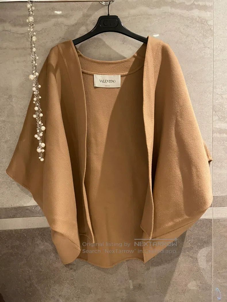 Valentino Valentino Wool and cashmere cape coat Size S / US 4 / IT 40 - 1 Thumbnail