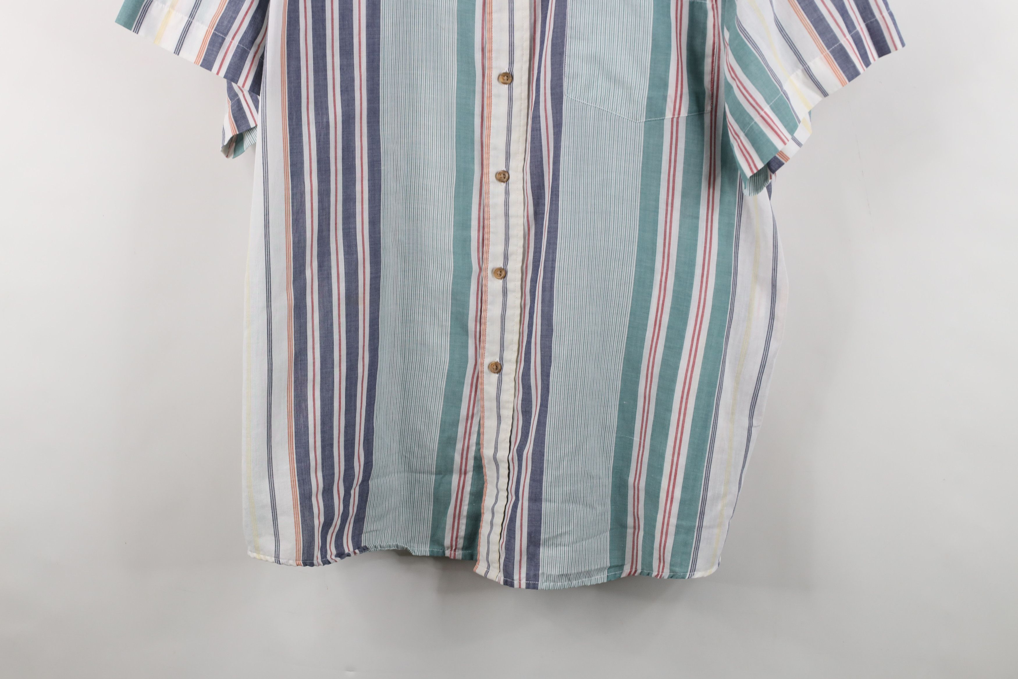 Vintage Vintage 90s Streetwear Short Sleeve Button Down Shirt Size US XXL / EU 58 / 5 - 3 Thumbnail
