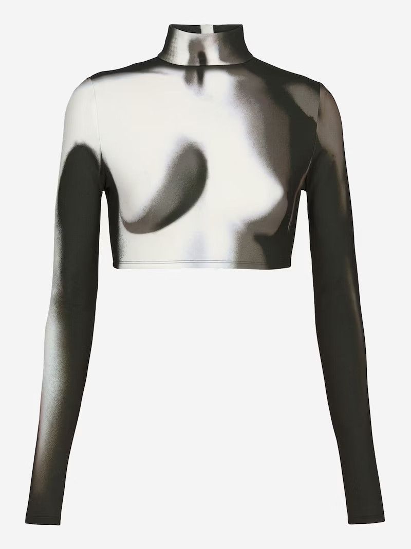 o1srvl11e1123 Crop Top in Black