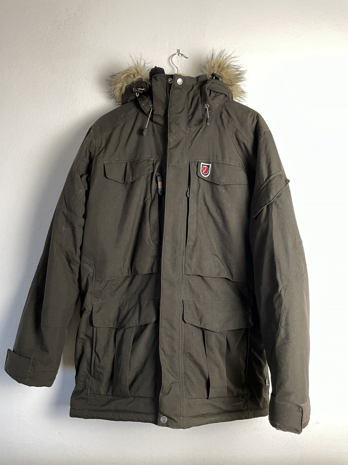 fjallraven-fjallraven-nuuk-multipocket-down-hooded-parka-jacket-grailed