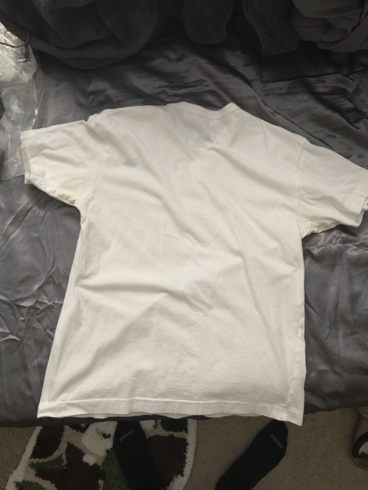 CDG by Comme des Garcons Comme des Garçons Play White Large Polka Dot Heart Shirt Size US L / EU 52-54 / 3 - 3 Thumbnail