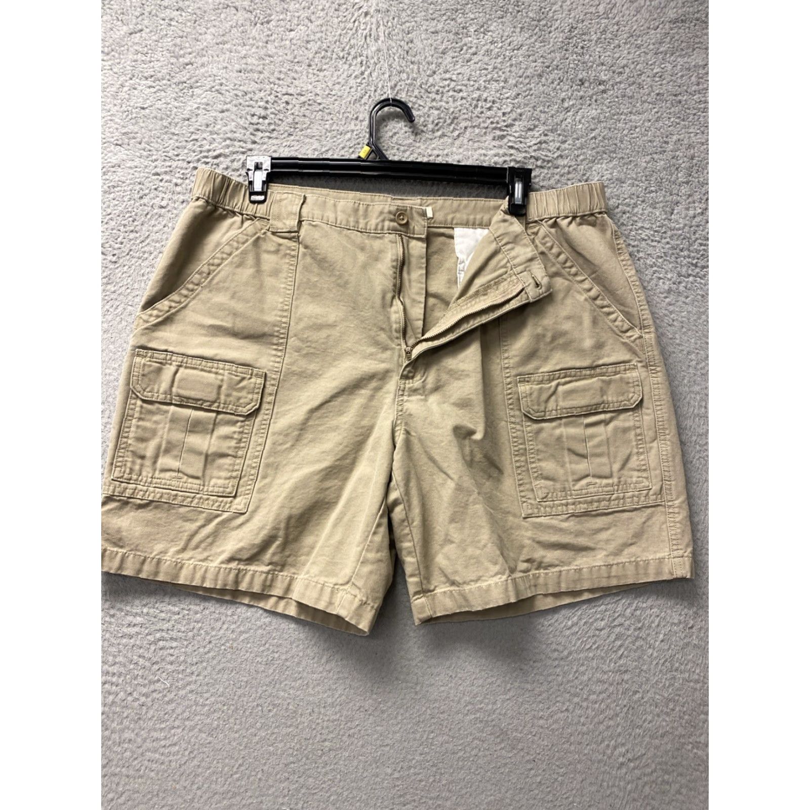 Savane VINTAGE Savane Cargo Shorts Men 42 Tan Canvas Casual Travel Hiking Outdoors 9in Inseam Size US 42 / EU 58 - 2 Thumbnail