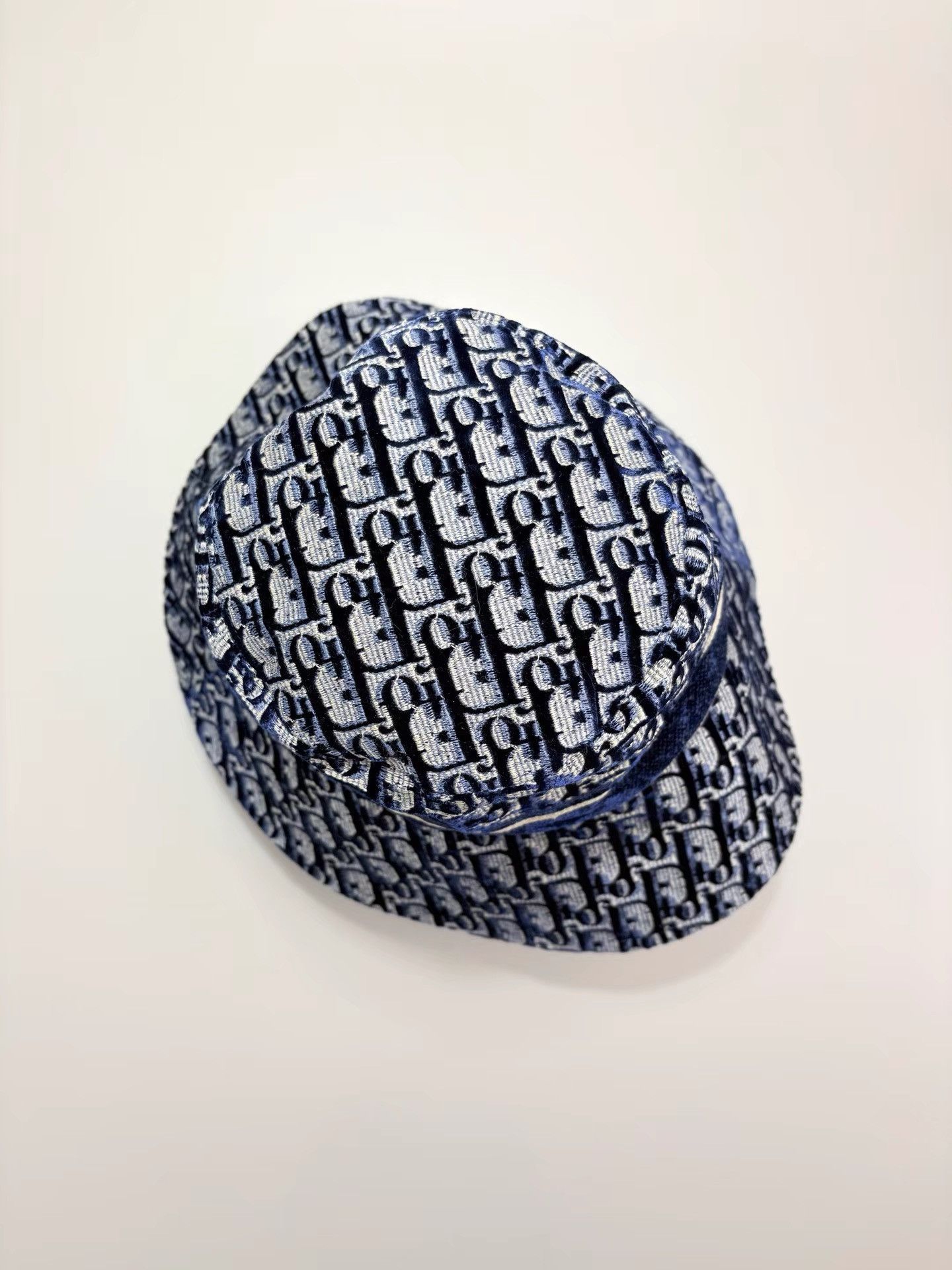 Dior DIOR Allover Logo Bucket Hat K1 Size ONE SIZE - 2 Thumbnail
