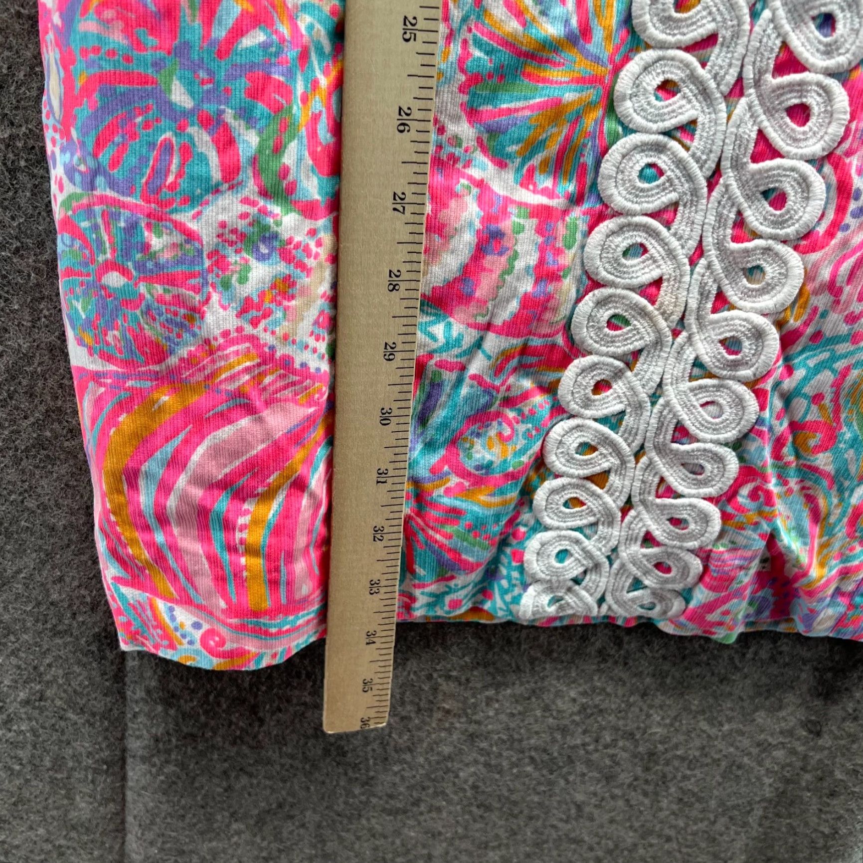 Lilly Pulitzer Lilly Pulitzer Dress Women's 2 Pink Sleeveless Shift Sea Shells Embroidered Floral Knee Length Size XS / US 0-2 / IT 36-38 - 3 Thumbnail