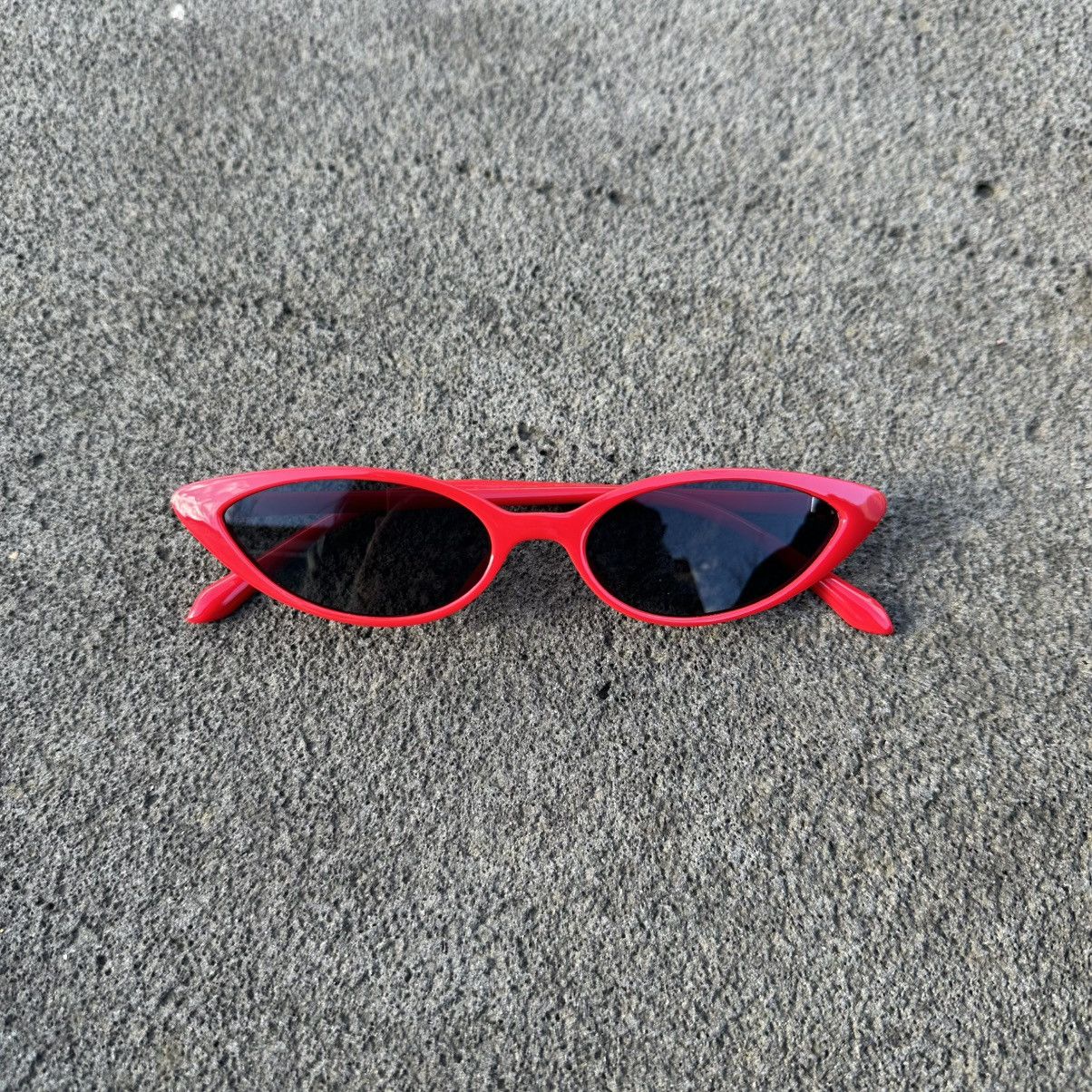 Other SUNGLASSES BRAND NEW CLASSIC RETRO VINTAGE YT2037-03 Size ONE SIZE - 1 Thumbnail