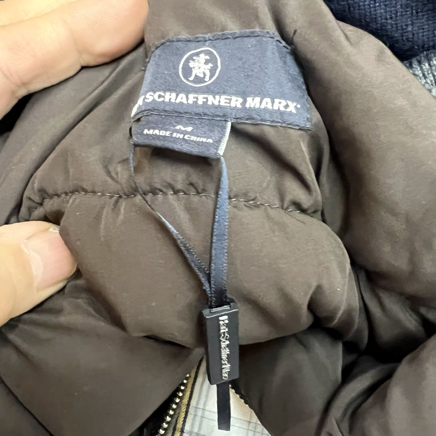 Hart Schaffner Marx Hart Schaffer Marx Merino Wool Puffer Vest Men’s Size M Blue Size US M / EU 48-50 / 2 - 5 Thumbnail