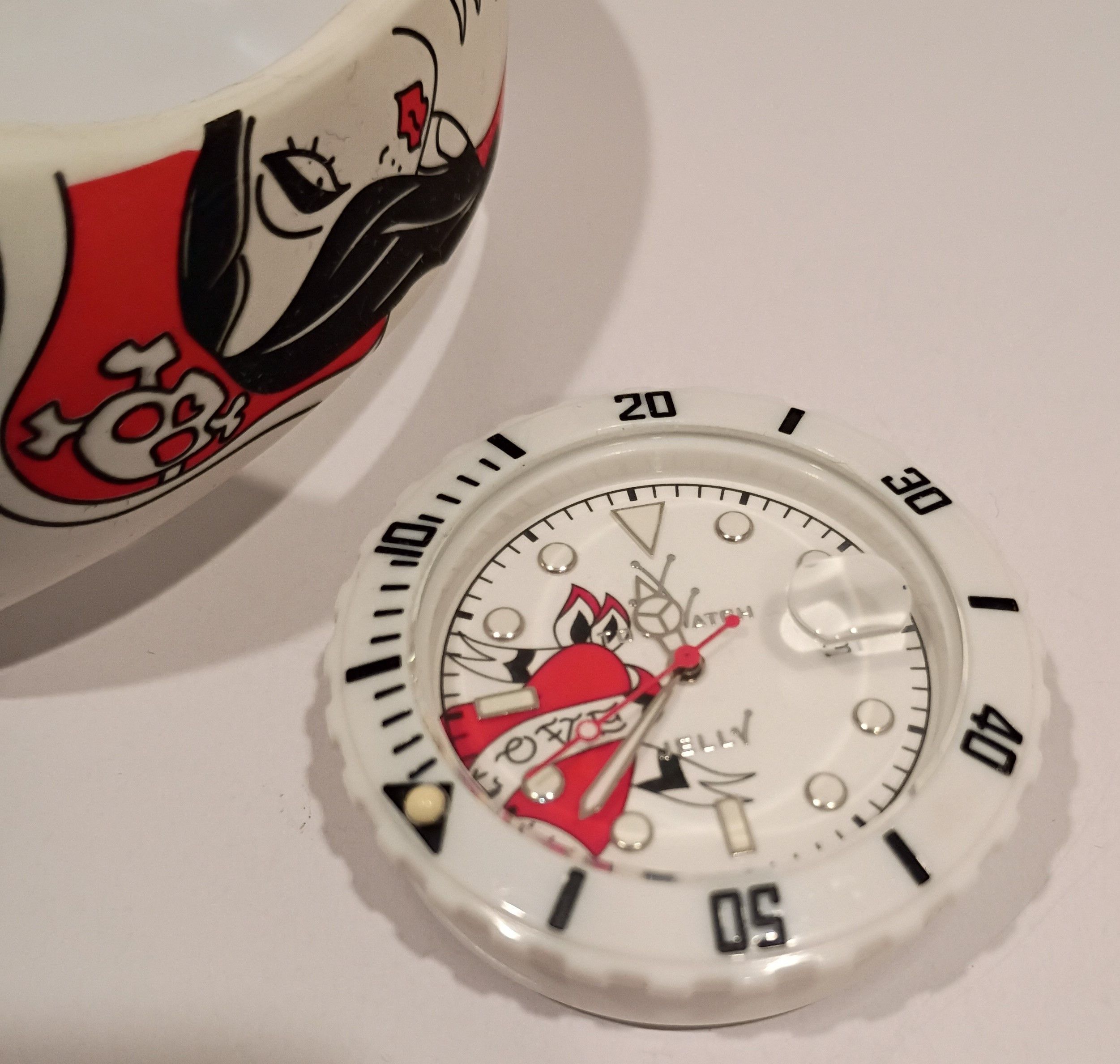 Other ToyWatch Jelly Tattoo Watch JYT01WH White Pin Up Love Size ONE SIZE - 4 Thumbnail