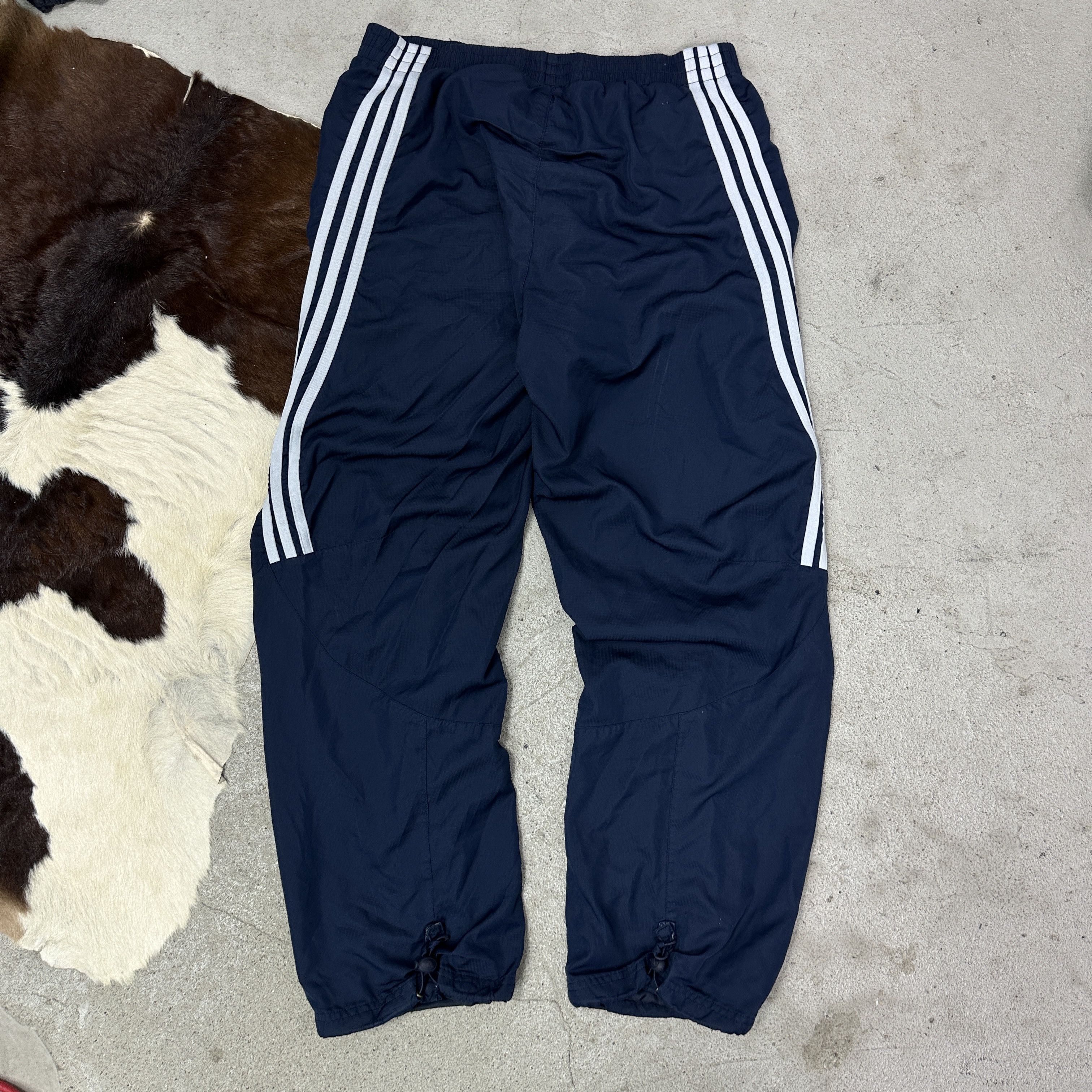 Adidas Vintage Sporty Streetwear Adidas Parachute Sweatpants Y2K Size US 33 - 4 Thumbnail