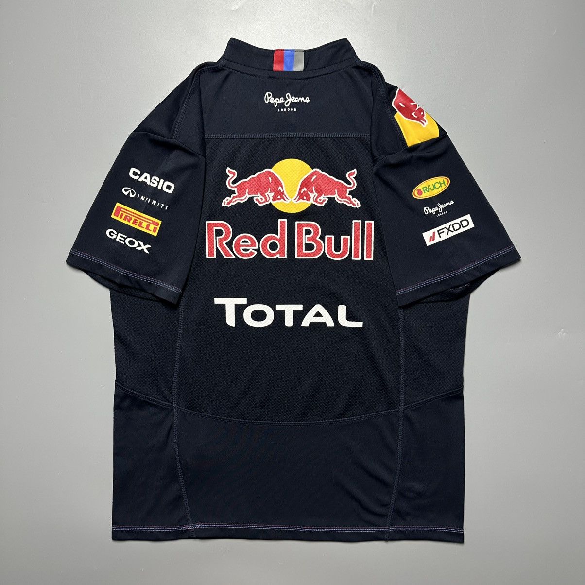 Puma × Red Bull PEPE JEANS x RED BULL RACING F1 TEAM T-SHIRT Size US L / EU 52-54 / 3 - 7 Thumbnail