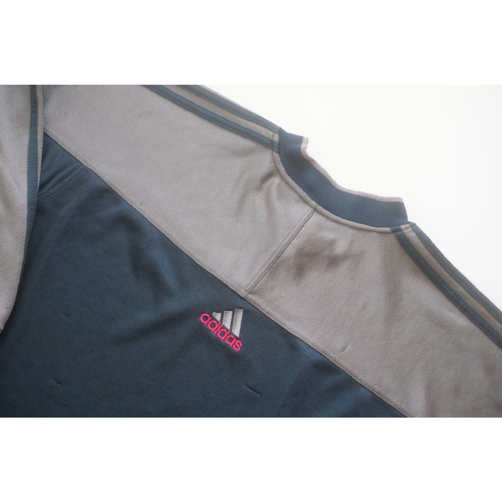 Adidas ADIDAS EQUIPMENT SOCCER ACTIVE KEEPER GOAL VTG Y2K 90s RETRO SHIRT JERSEY 2004 L Size US L / EU 52-54 / 3 - 5 Thumbnail