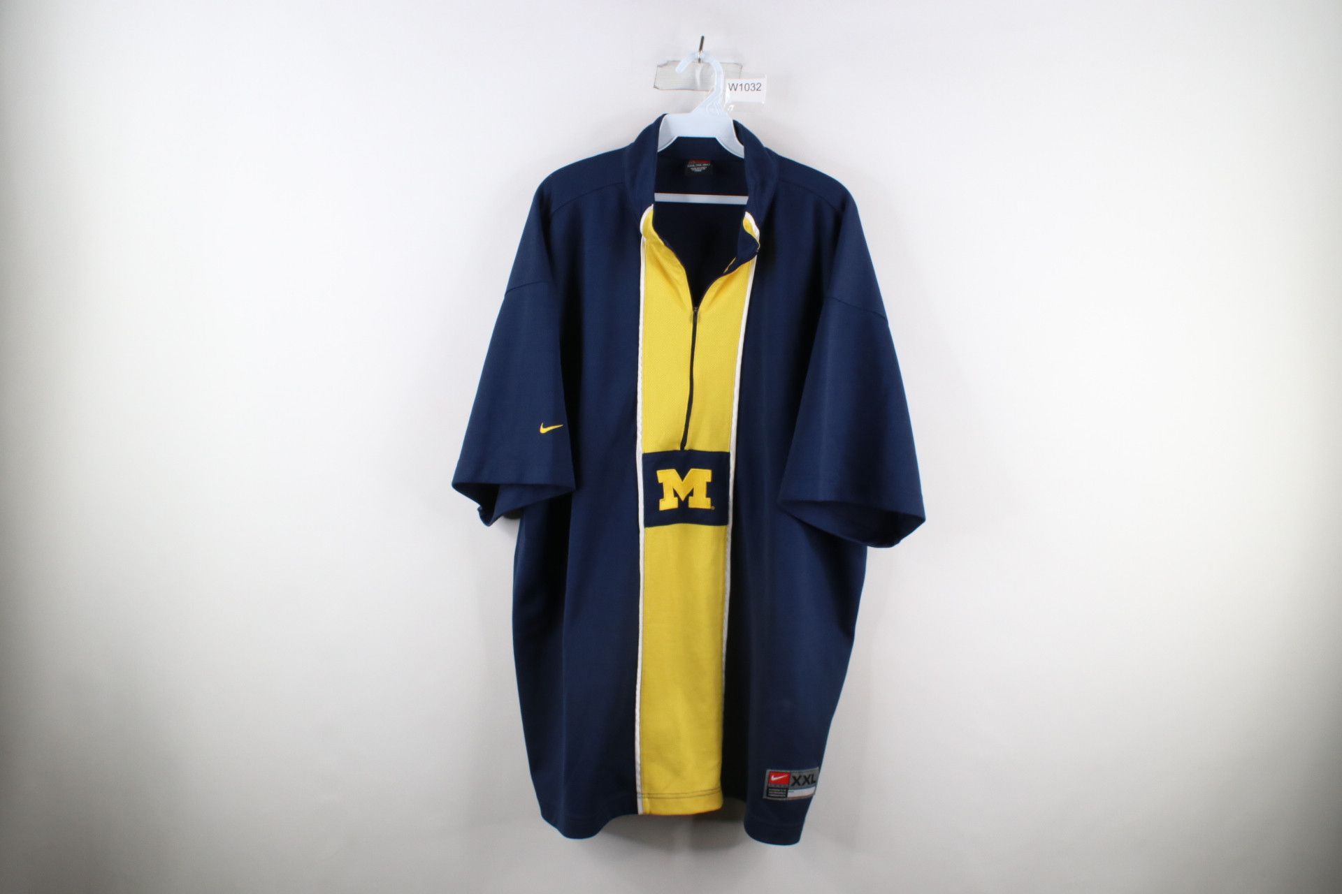 image of 90's Nike University Basketball Warm Up Shirt in Blue, Men's (Size 2XL)
