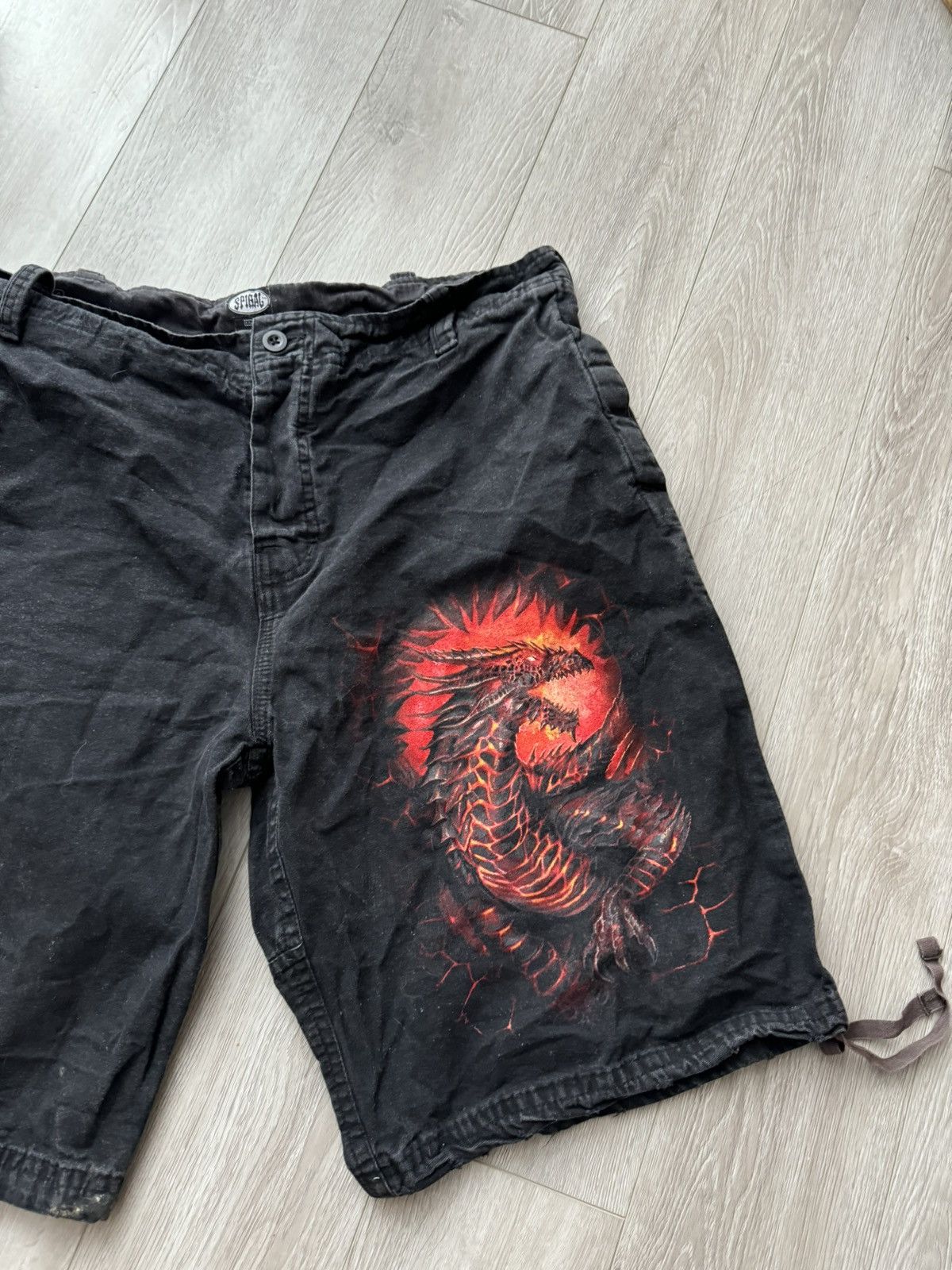 Vintage Spiral Fire Dragon Cargo Shorts Vintage Size US 36 / EU 52 - 3 Thumbnail