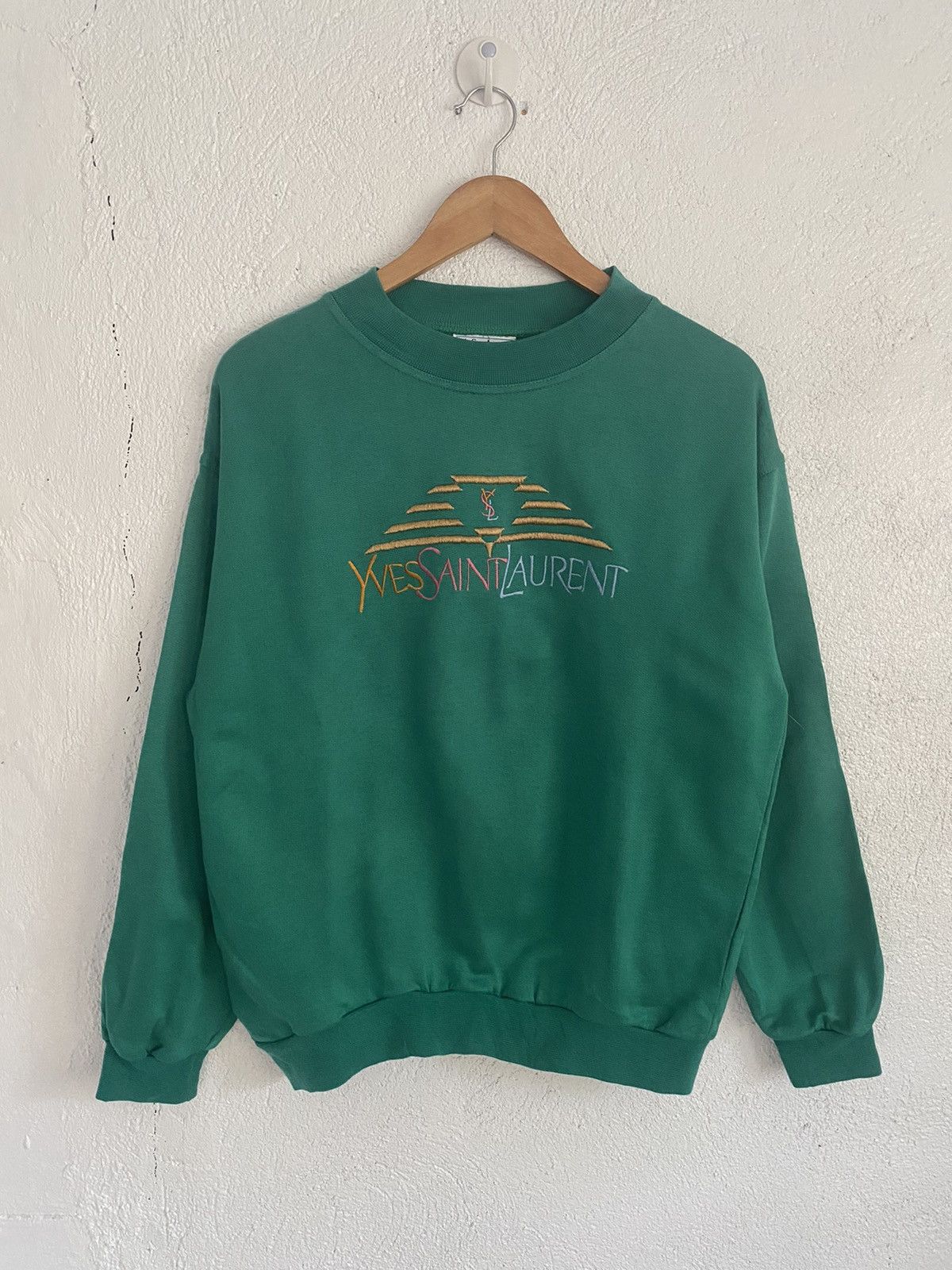 Yves Saint Laurent Vintage Yves Saint Laurent Embroidered Green Sweater Size US S / EU 44-46 / 1 - 1 Thumbnail