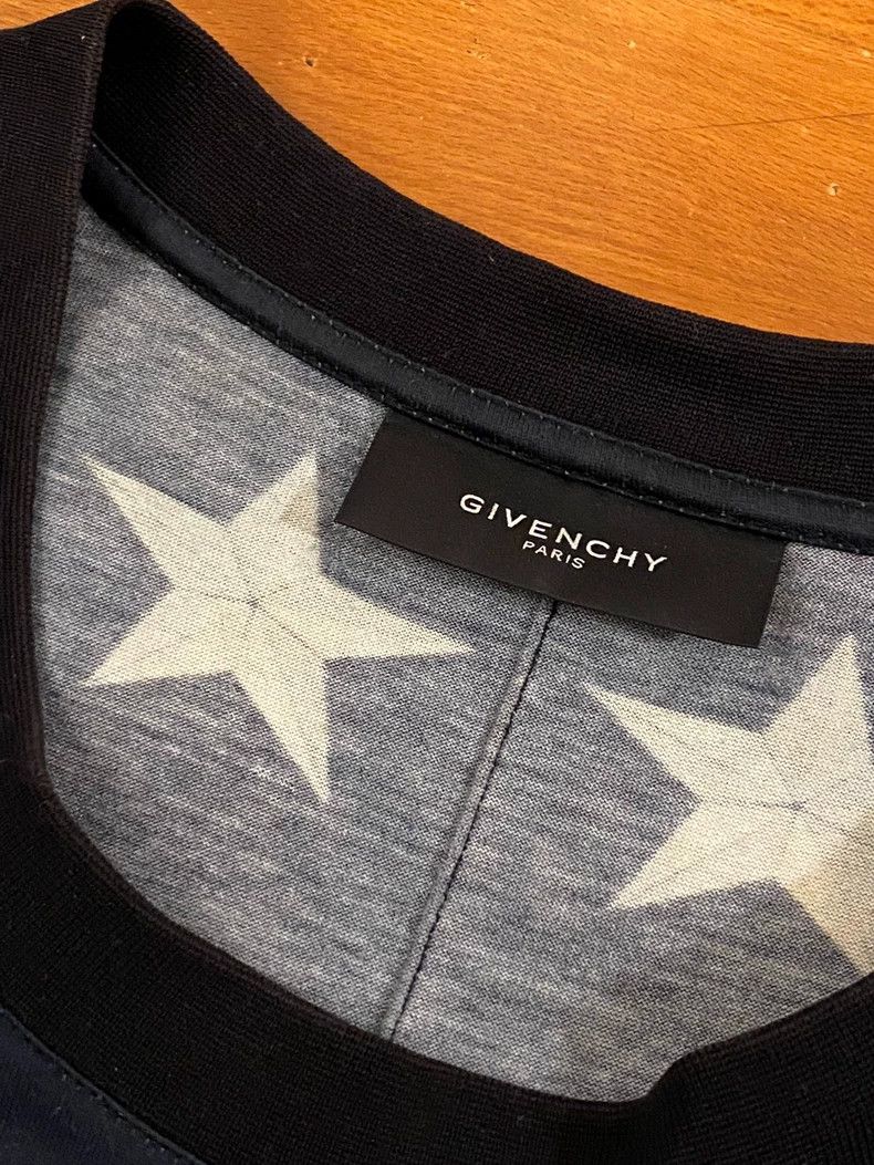 Givenchy Givenchy Shark mouth nude woman T-shirt, S size Size US S / EU 44-46 / 1 - 2 Thumbnail
