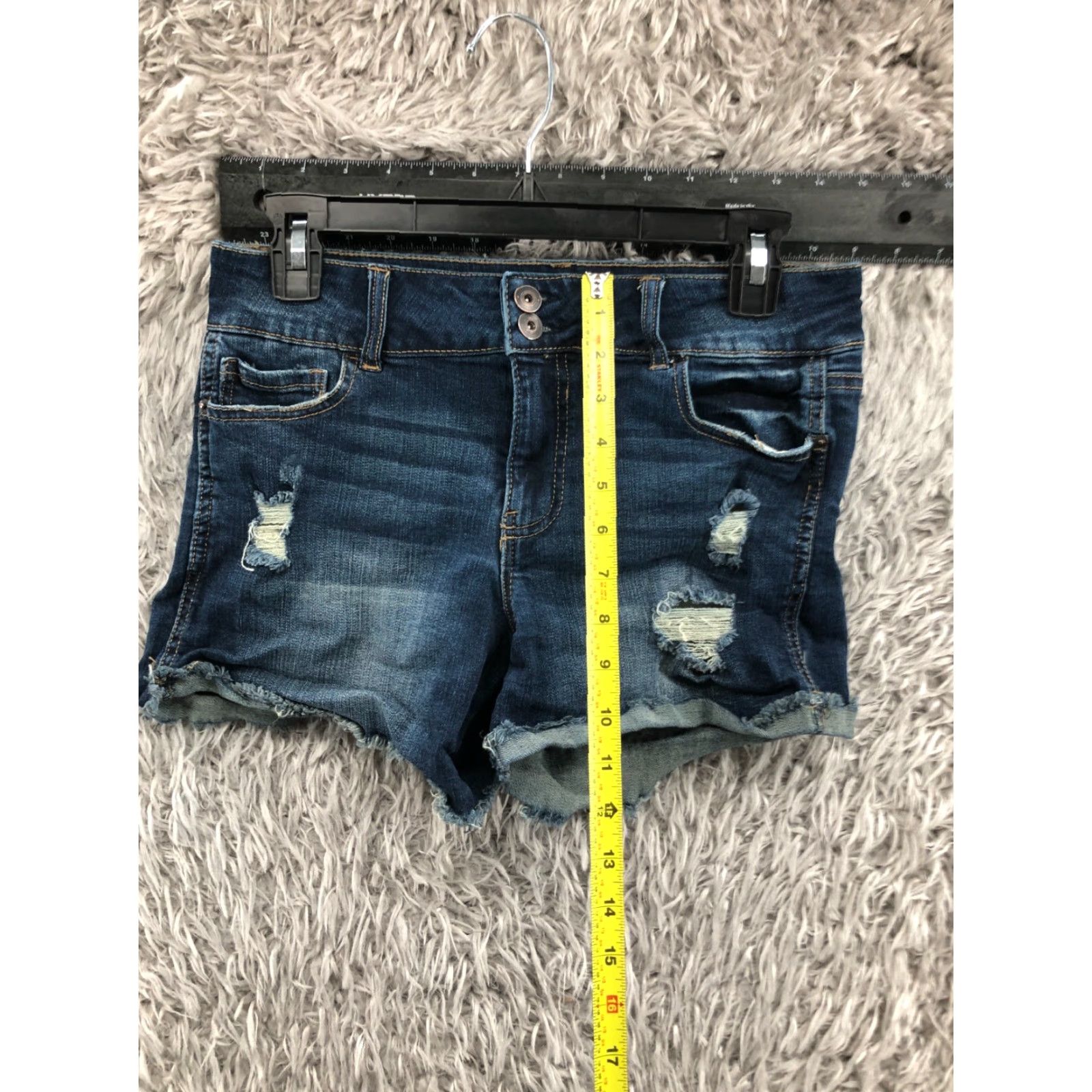 Vintage American Rag Cie Shorts Juniors Womens Size 7 Mid Rise Medium Wash Blue Size 28" / US 6 / IT 42 - 2 Thumbnail