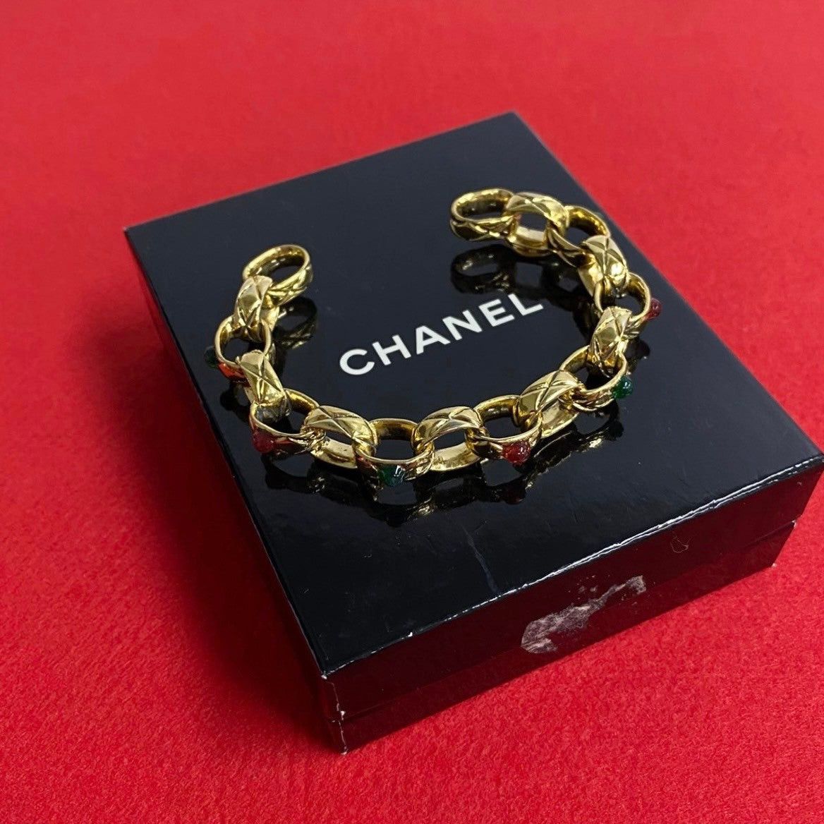 Chanel Chanel Bracelet Gold Plated Size ONE SIZE - 1 Thumbnail
