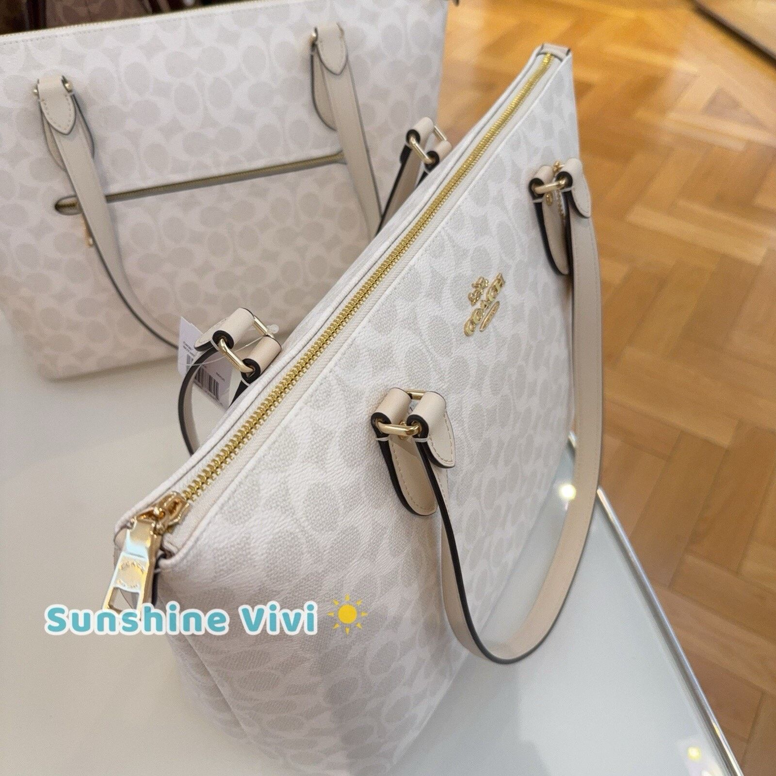 Coach NWT COACH CW381 Gallery Tote Bag Signature White/Chalk Size ONE SIZE - 3 Thumbnail