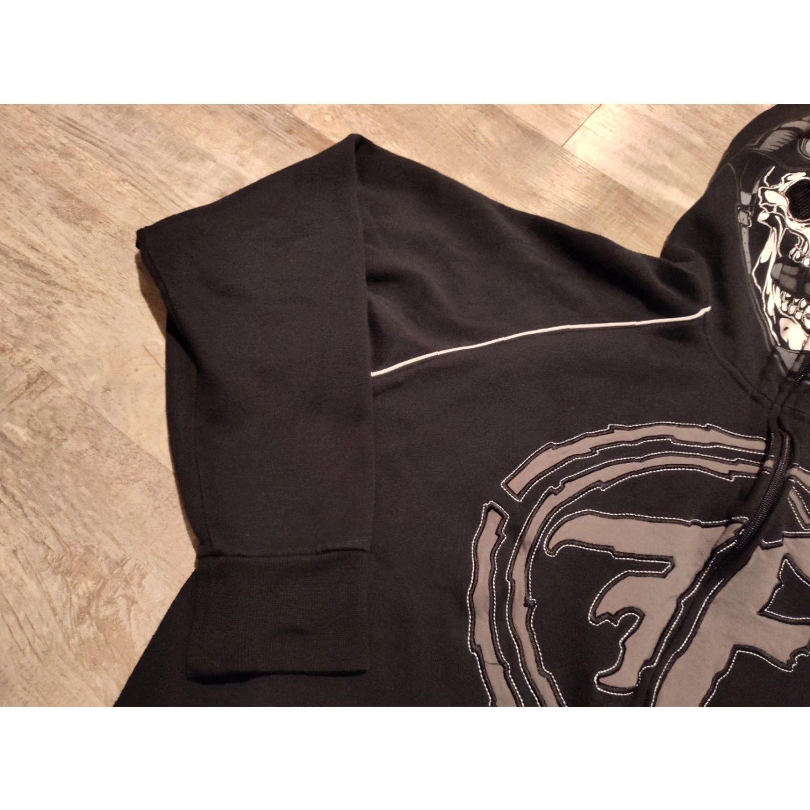 Vintage FF Motorcycle Full Zip Hoodie Skulls Hood Zip Size Small Black Maxi? Size US S / EU 44-46 / 1 - 5 Thumbnail