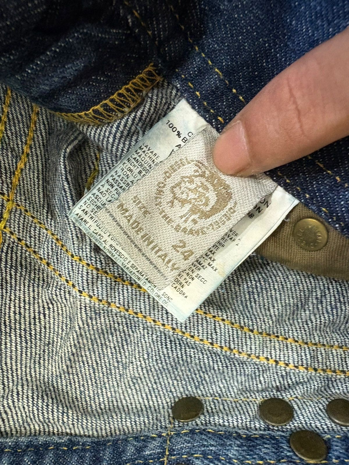 Diesel Vintage Italy Diesel Matic Mud Wash Distressed Jeans Size 27" / US 4 / IT 40 - 5 Thumbnail