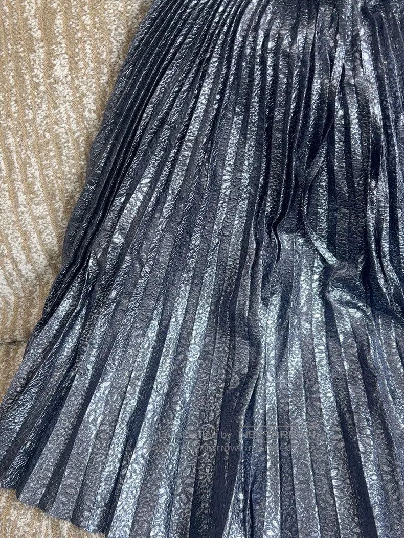 Valentino Valentino skirt Size M / US 6-8 / IT 42-44 - 4 Thumbnail