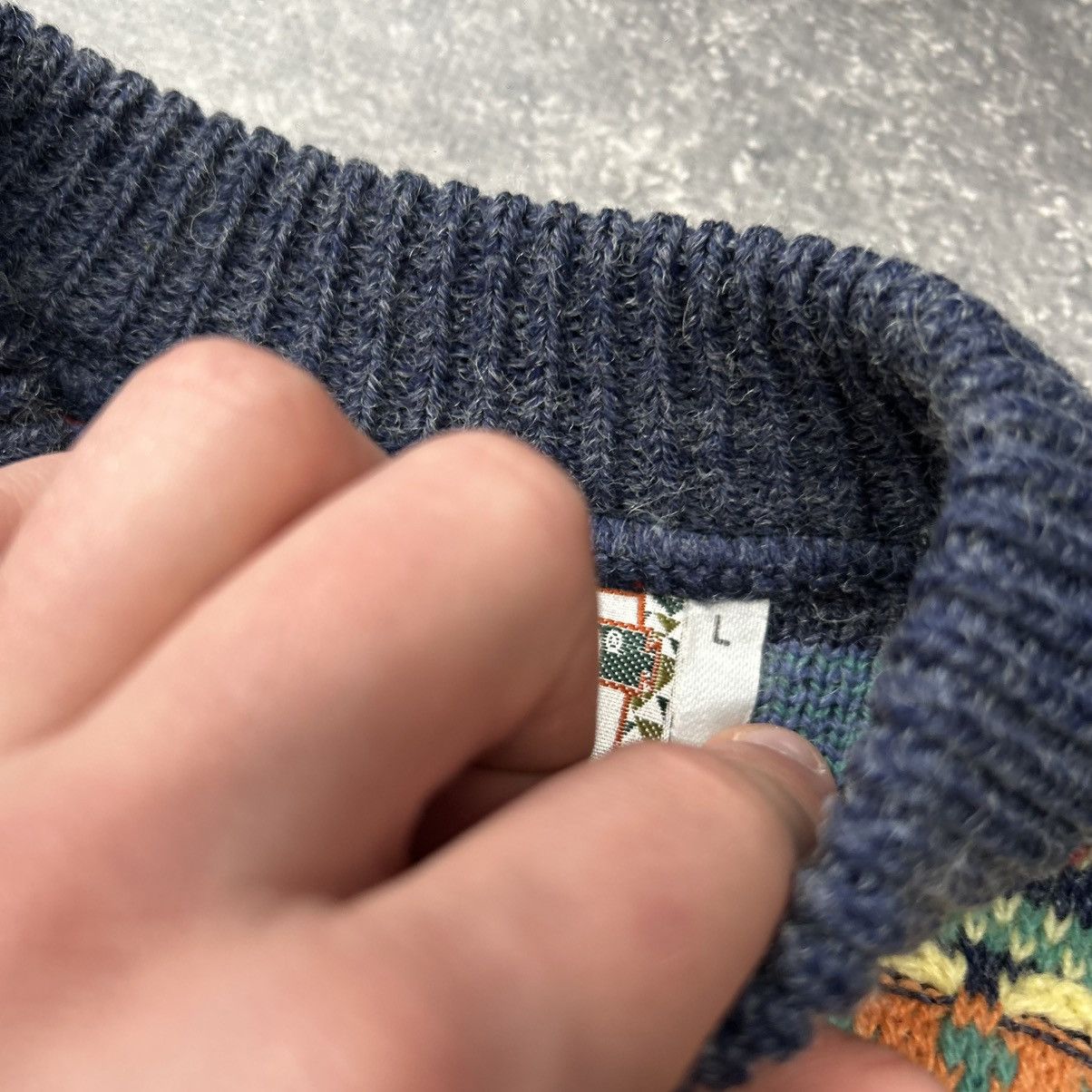 Vintage Vintage Ireland Made In Italy Wool 90’s sweater Size US L / EU 52-54 / 3 - 8 Thumbnail