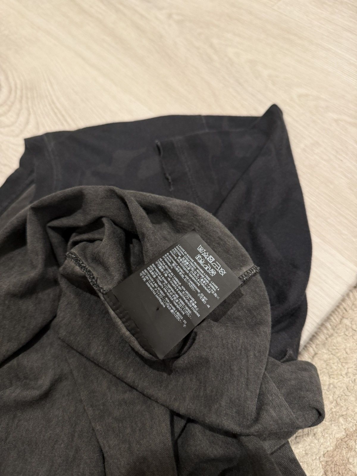 Saint Laurent Paris s/s 2016 greyscale camo pocket tee!!! Size US L / EU 52-54 / 3 - 9 Thumbnail