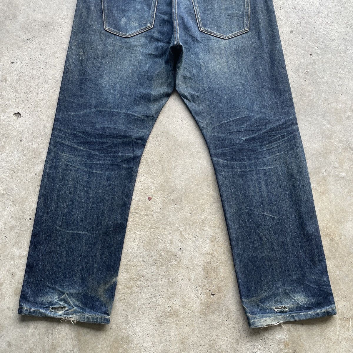 Japanese Brand Vintage Japanese Rusty Selvedge Distressed Faded Jeans Pants Size US 39 - 10 Thumbnail