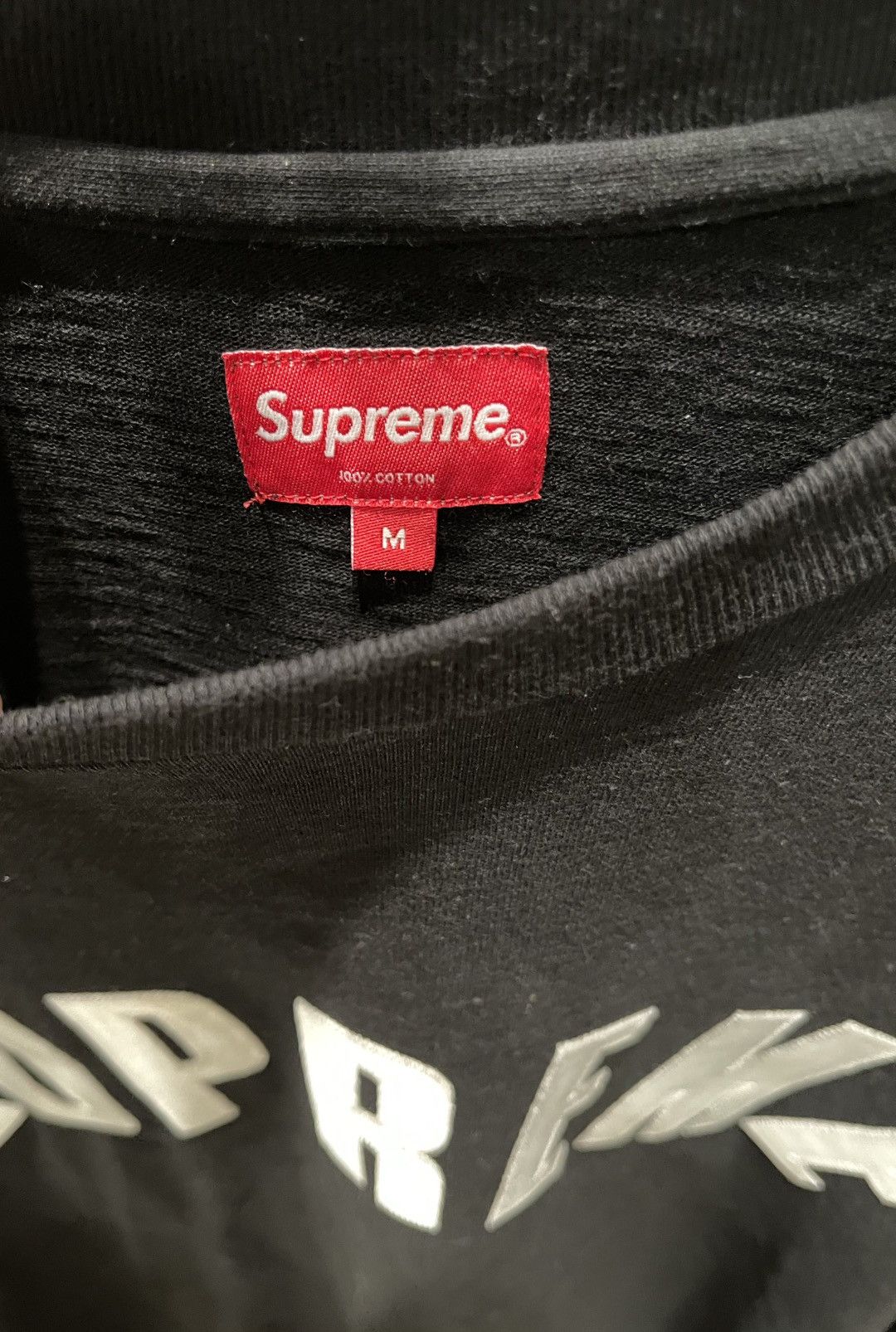Supreme Supreme Ss2024 Size US M / EU 48-50 / 2 - 3 Thumbnail