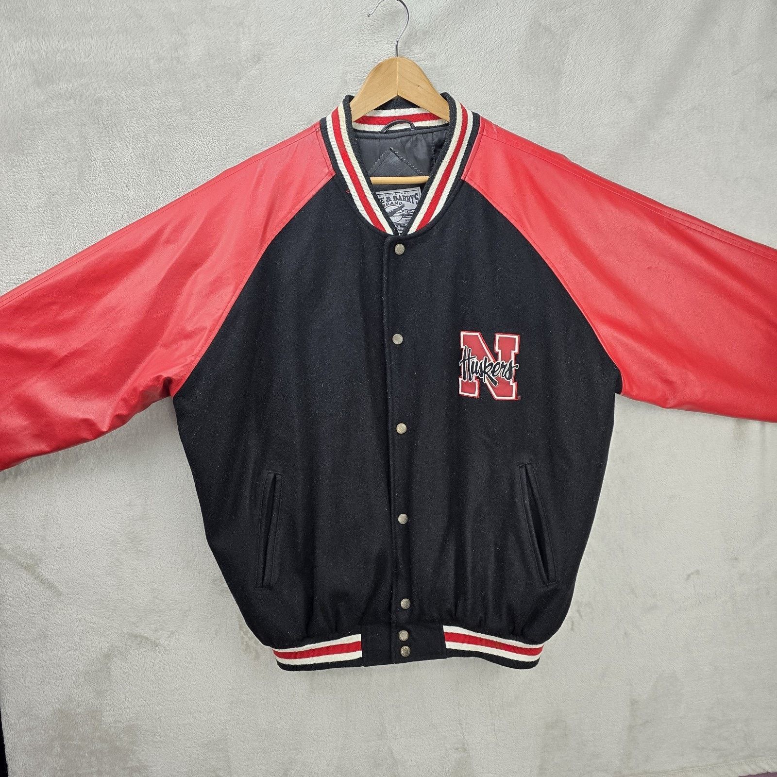Other Vintage Steve & Barry’s Nebraska Huskers Coat Jacket XL Size US XL / EU 56 / 4 - 2 Thumbnail