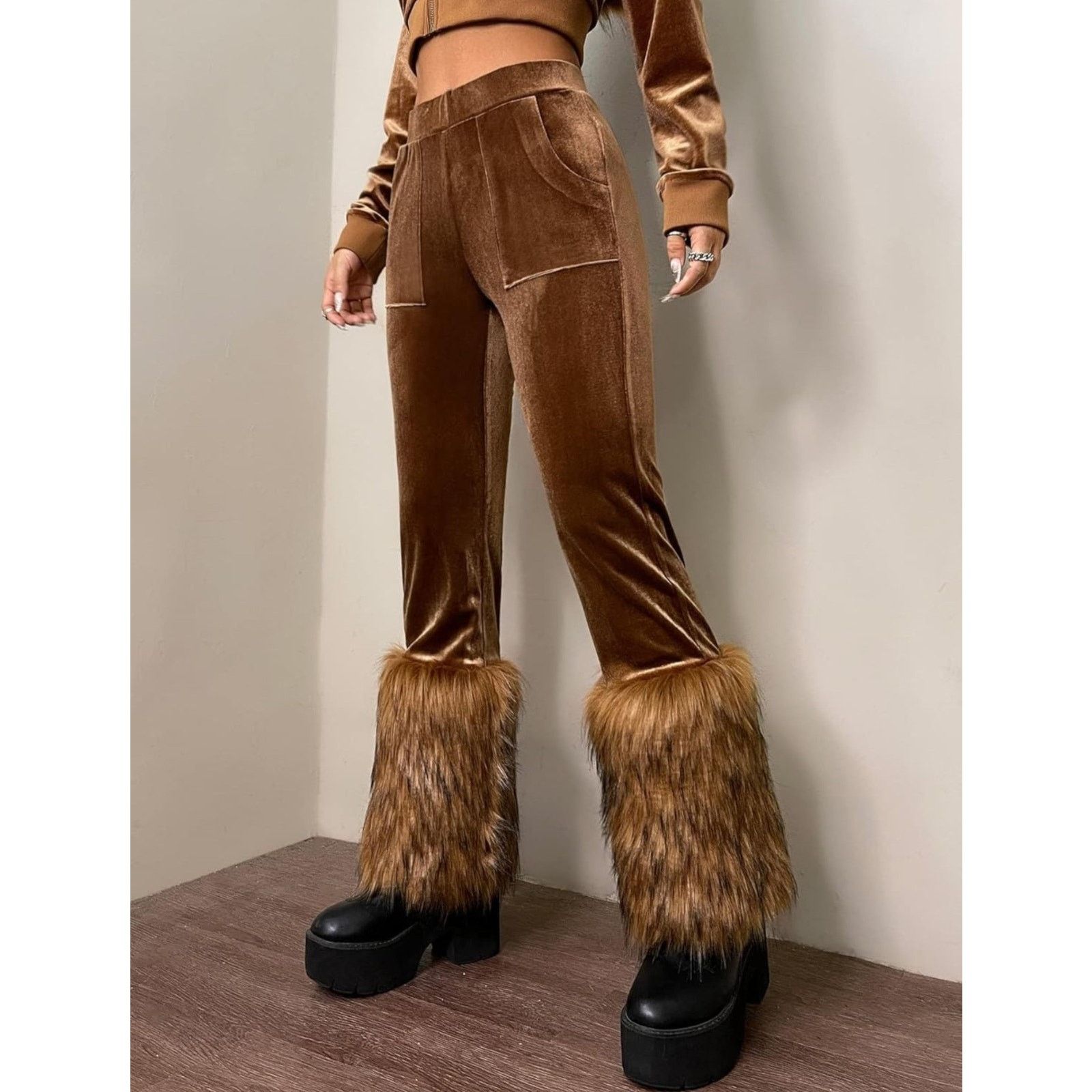 Other Rehab Lab Bell Bottom Furs Trim Corduroy Sexy Pants S Size 26" / US 2 / IT 38 - 2 Thumbnail