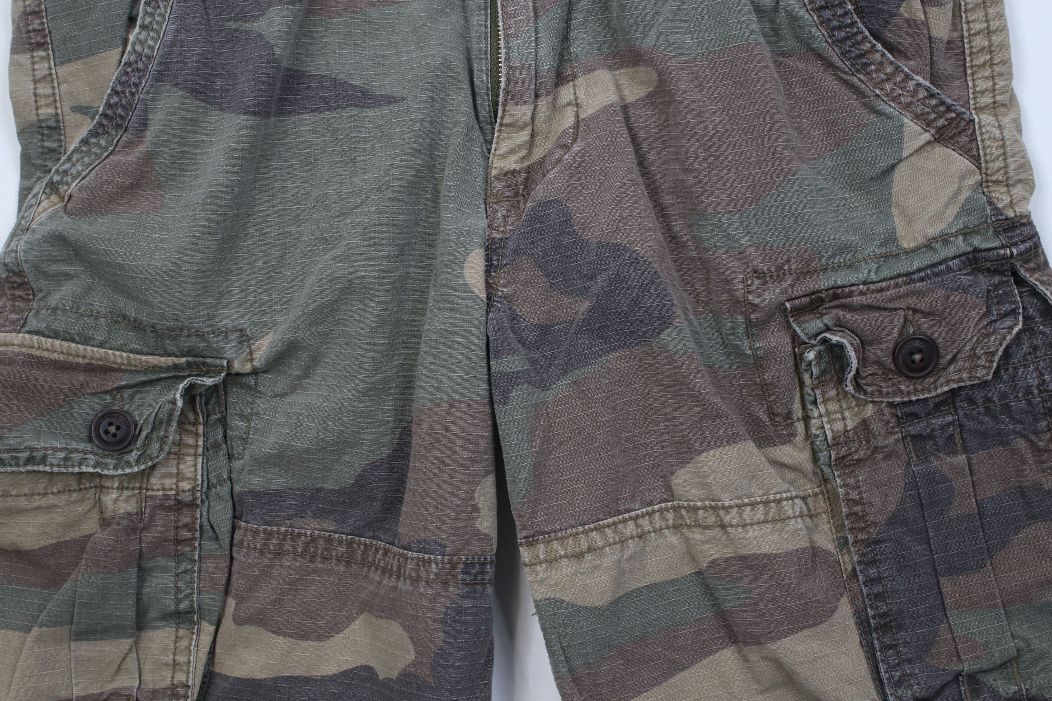 American Eagle Outfitters Vintage Y2K American Eagle Outfitters Cargo Shorts Size US 34 / EU 50 - 3 Thumbnail