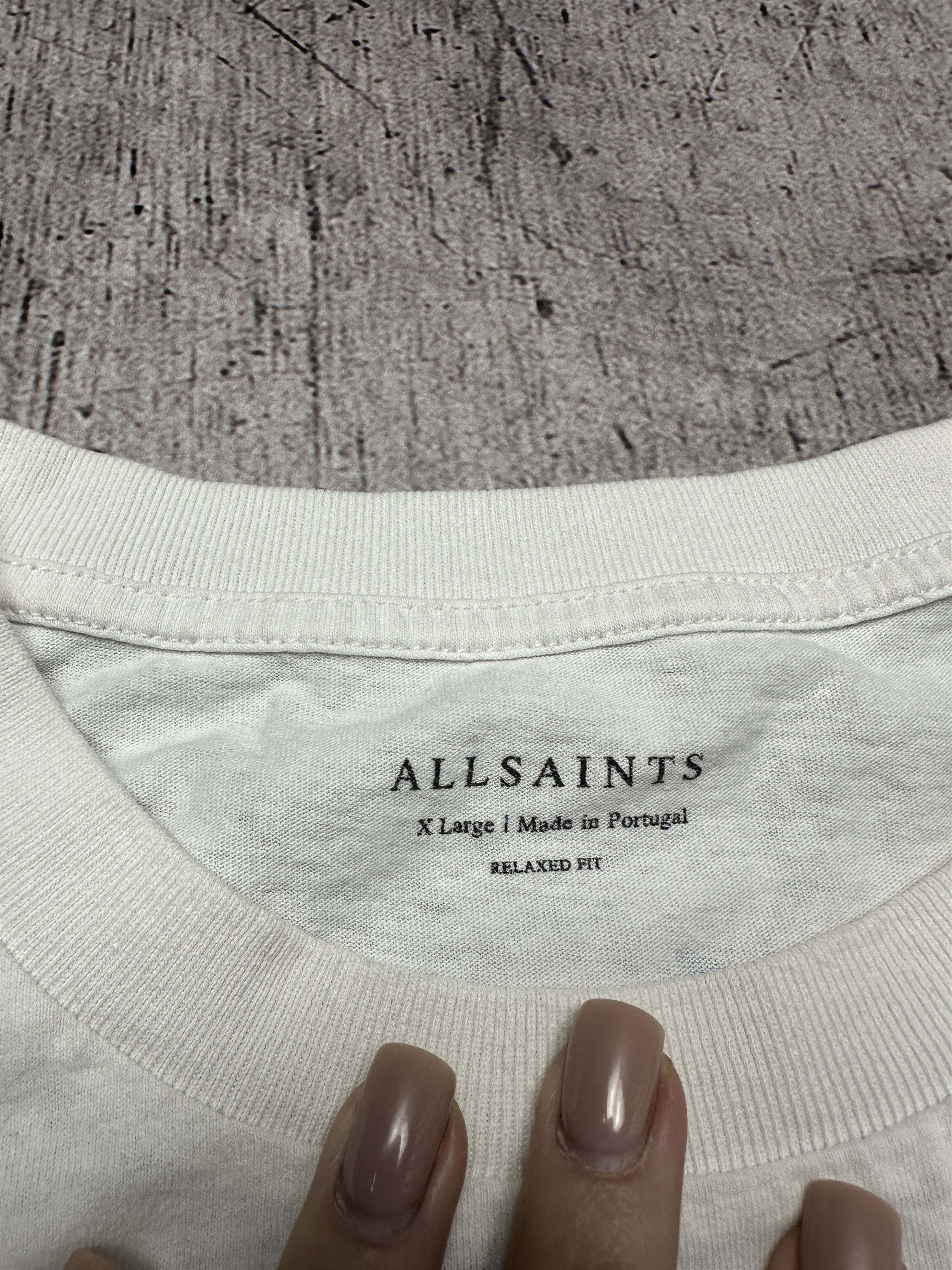 Allsaints Allsaints Mens Undertown SS Crew Neck Hawaiian T-Shirt Size US XL / EU 56 / 4 - 6 Thumbnail