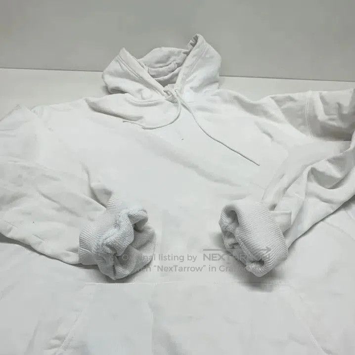 Balenciaga Balenciaga White Logo Hoodie for Men. Size US S / EU 44-46 / 1 - 4 Thumbnail