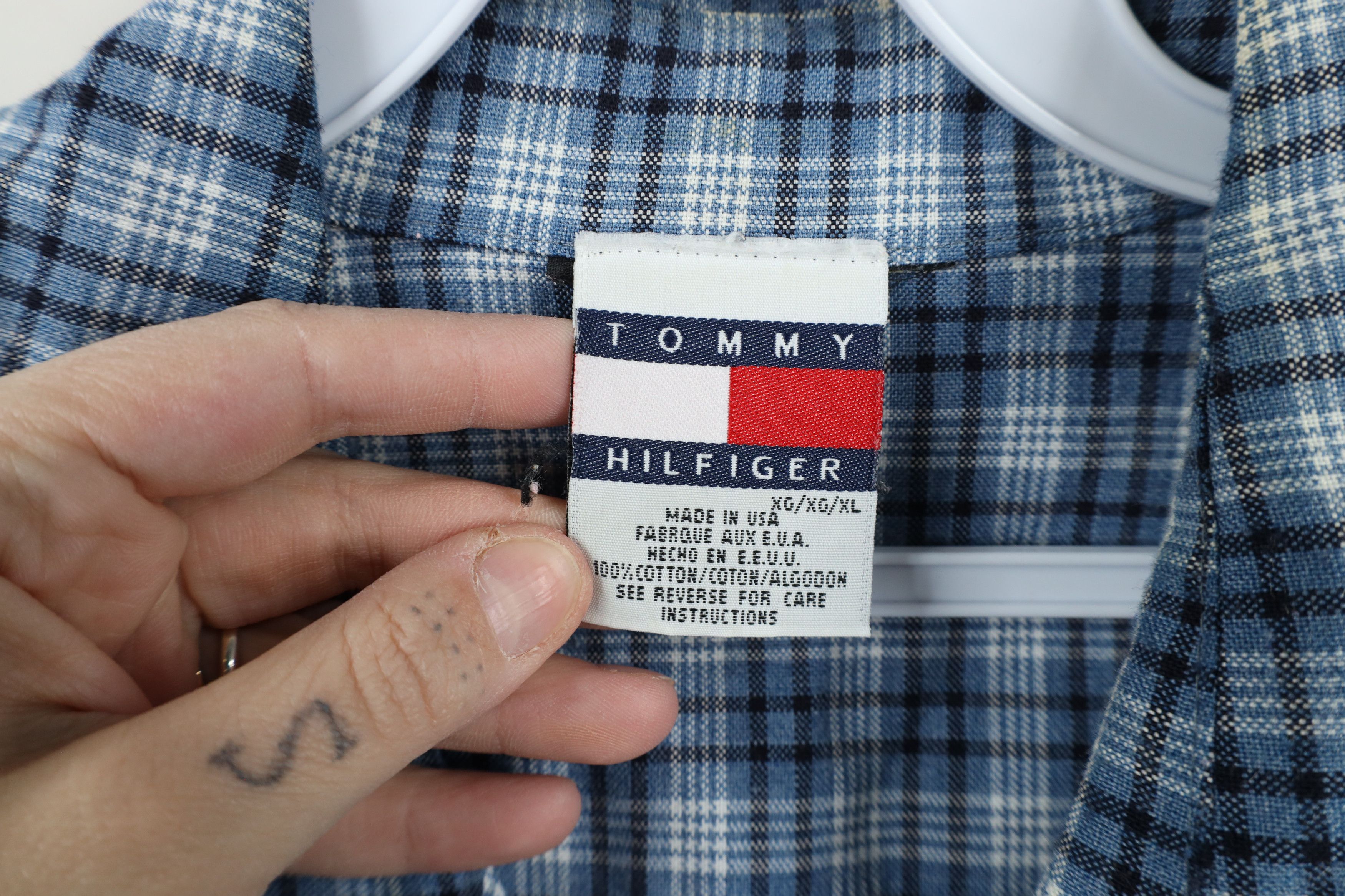 Tommy Hilfiger × Vintage Vintage 90s Tommy Hilfiger Short Sleeve Button Shirt Plaid Size US XL / EU 56 / 4 - 7 Thumbnail