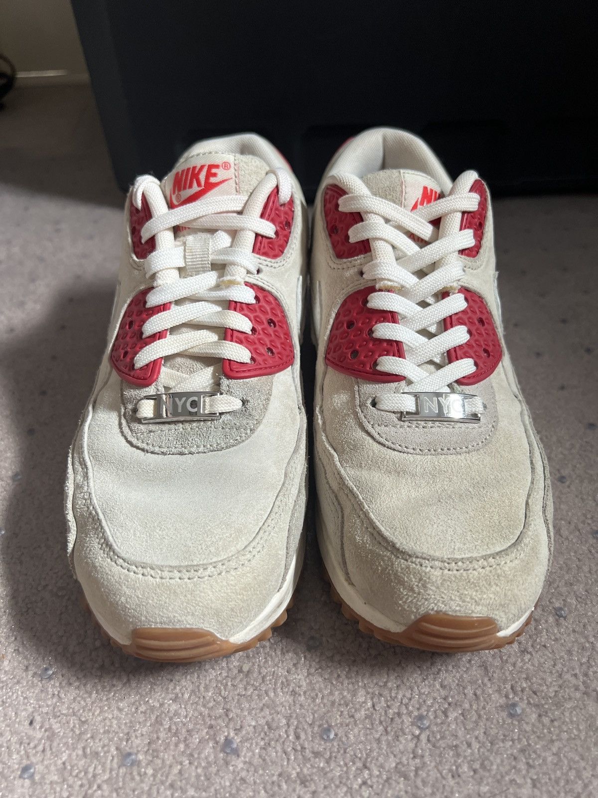 Nike NYC city pack air max 90 strawberry cheesecake Size US 6 / EU 39 - 3 Thumbnail
