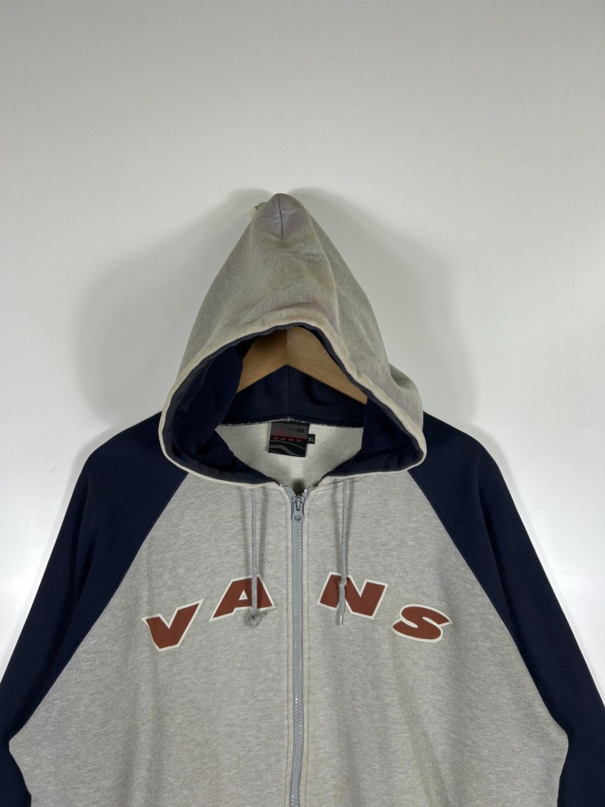 Vans ⚡️Vintage VANS Skateboard Hooded Sweater - XL Size US XL / EU 56 / 4 - 4 Thumbnail