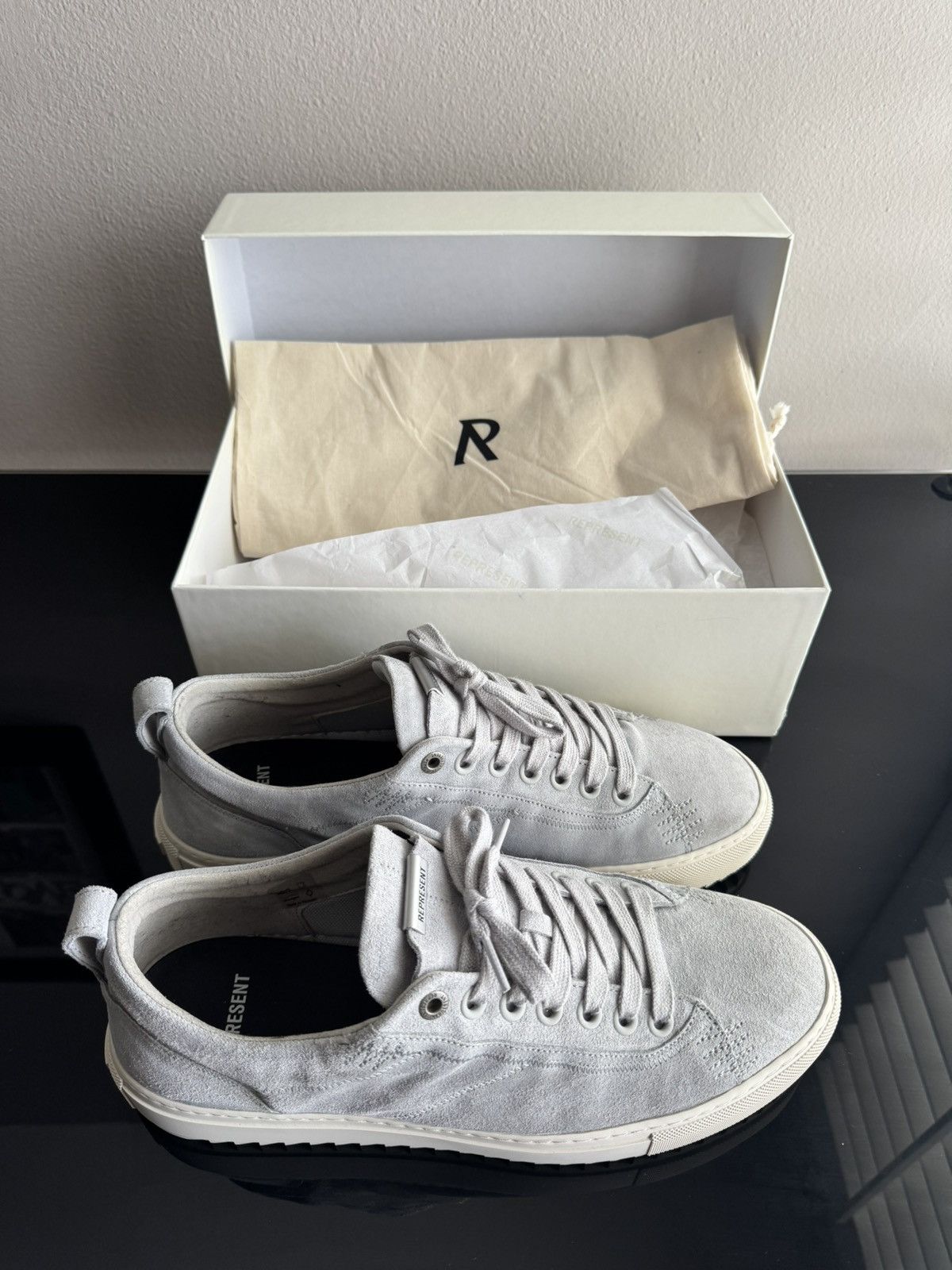 Represent Clo. Represent Clo Alpha 2.0 Light Grey Men Sneakers Size US 13 / EU 46 - 9 Thumbnail