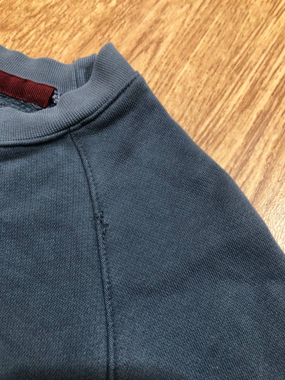 Nike Vintage Nike Big Logo Swoosh Sweatshirt Rare Hype Crewneck Size US S / EU 44-46 / 1 - 11 Thumbnail