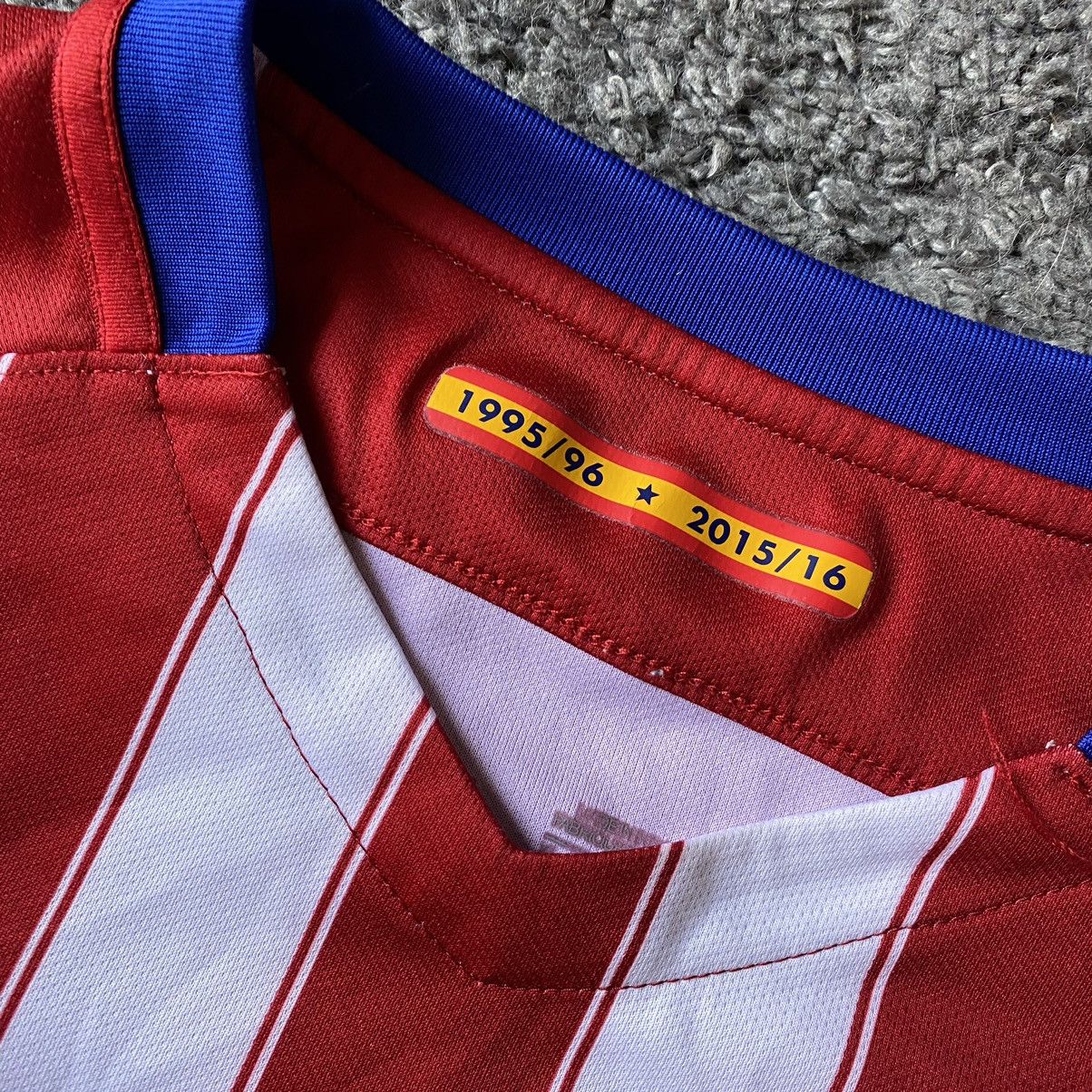 Nike Nike Atletico Madrid Soccer Jersey 2015 Size US S / EU 44-46 / 1 - 4 Thumbnail
