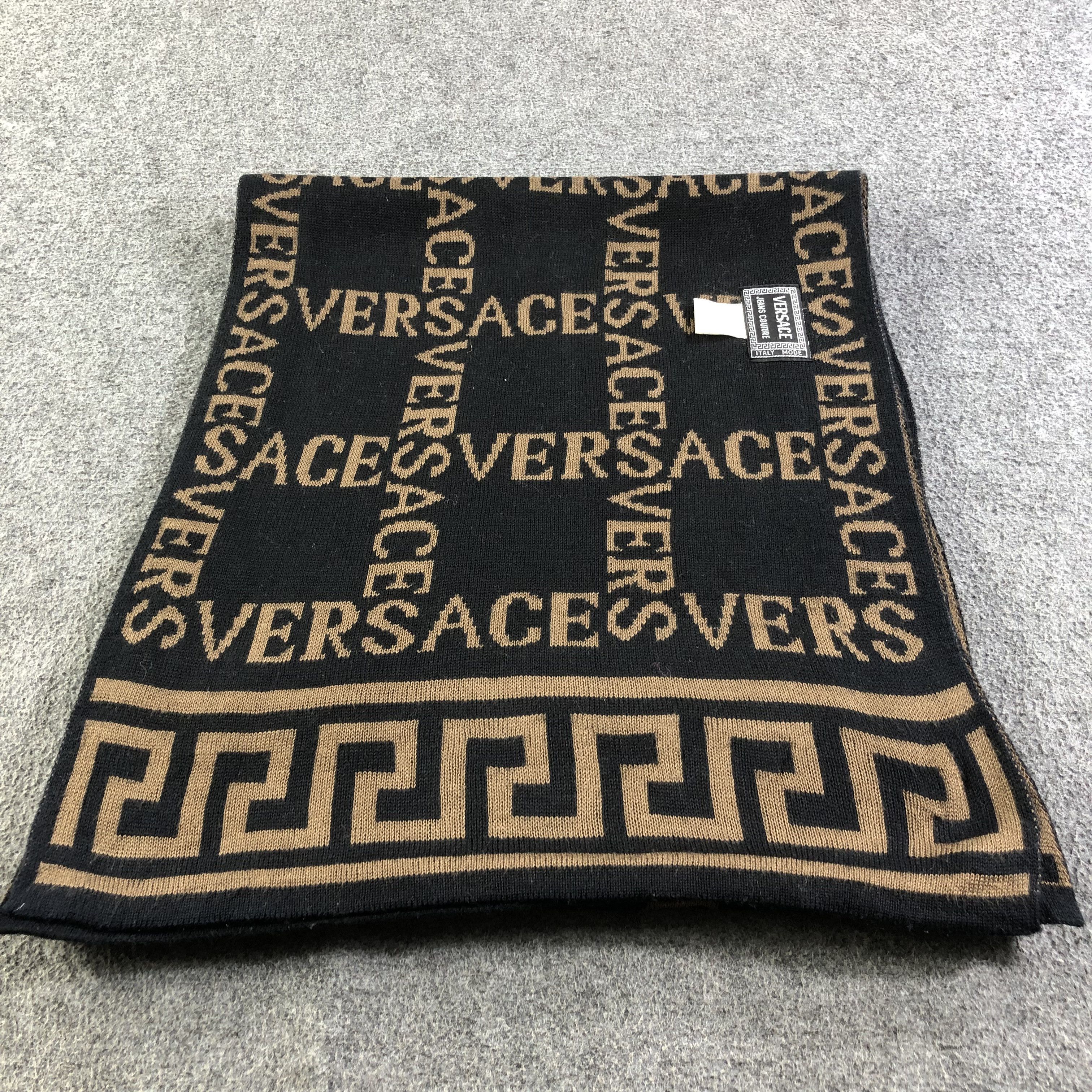 Versace Jeans Couture Versace Wool Scarf Muffler Neck Wrap V1733 Size ONE SIZE - 3 Thumbnail