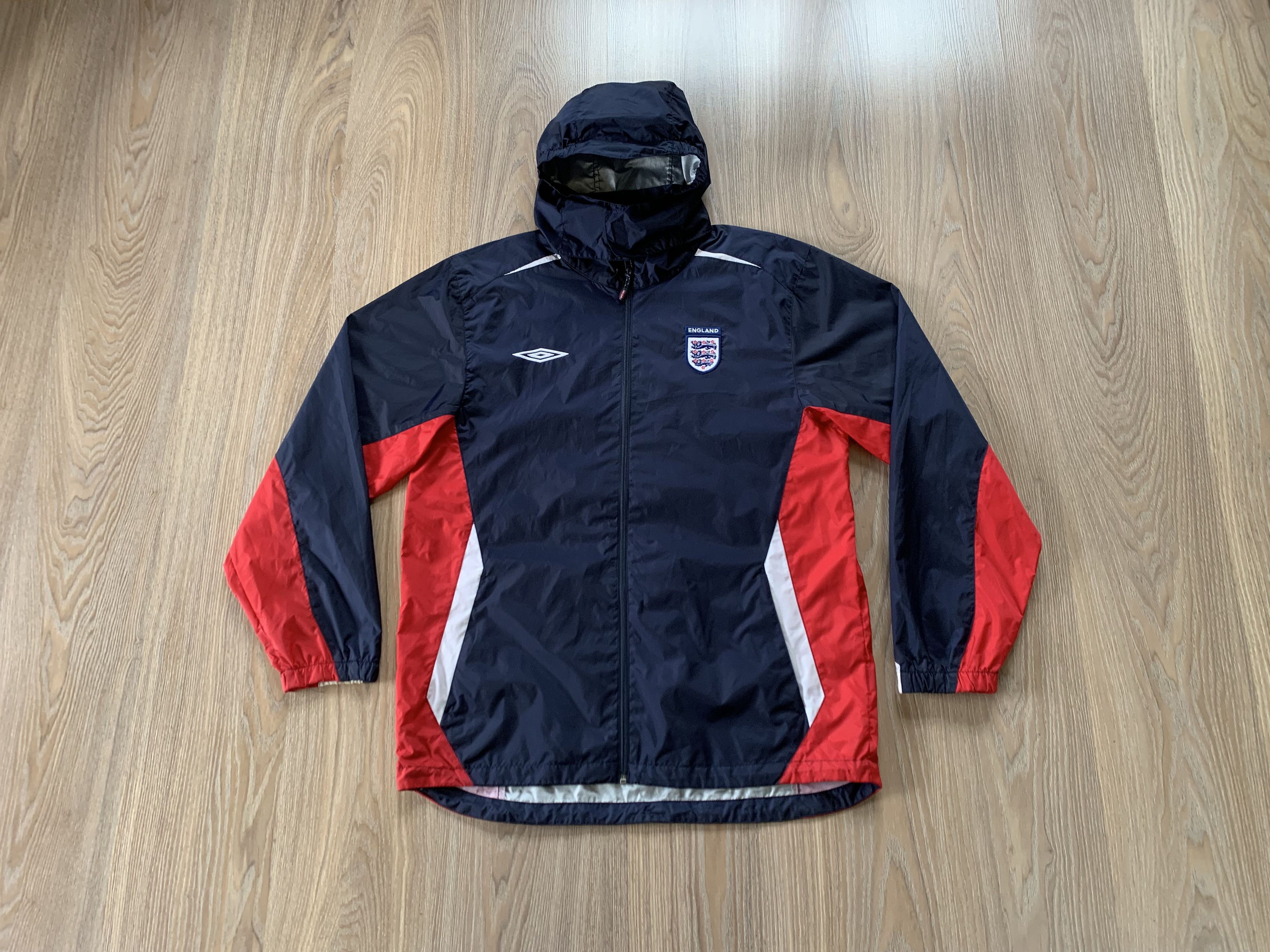 Umbro × Vintage Vintage Umbro England Training Membran Light Hood Jacket Size US L / EU 52-54 / 3 - 1 Thumbnail