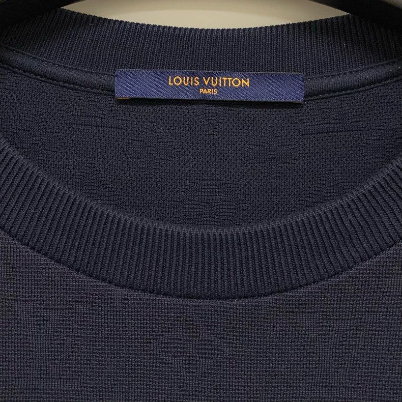 Louis Vuitton Louis Vuitton Dark blue full print short sleeves Size US M / EU 48-50 / 2 - 3 Thumbnail